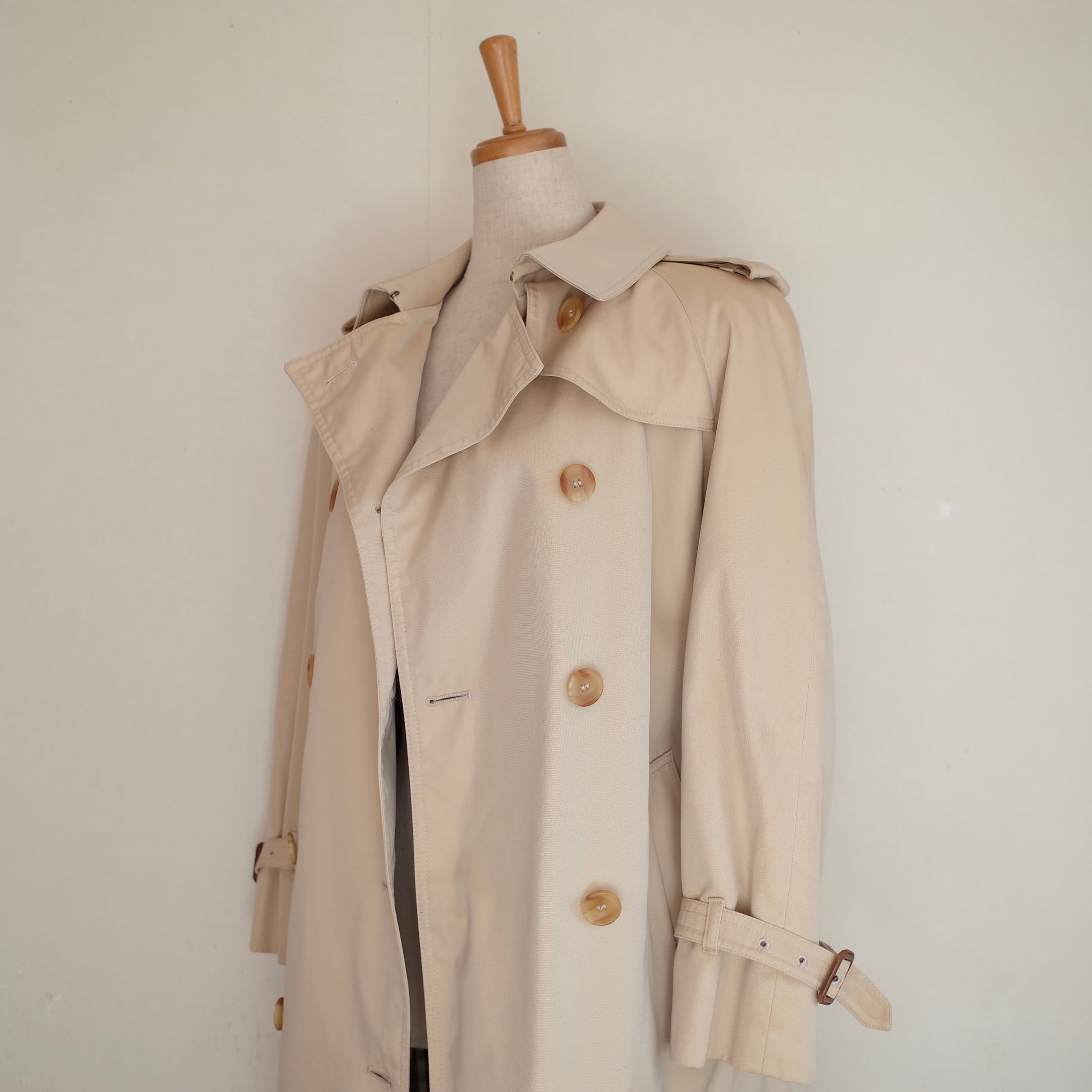 アクアスキュータム　トレンチコート　made in England Aqua5 Vintage Aquascutum Aqua5 trench coat MADE IN ENGLAND | port.