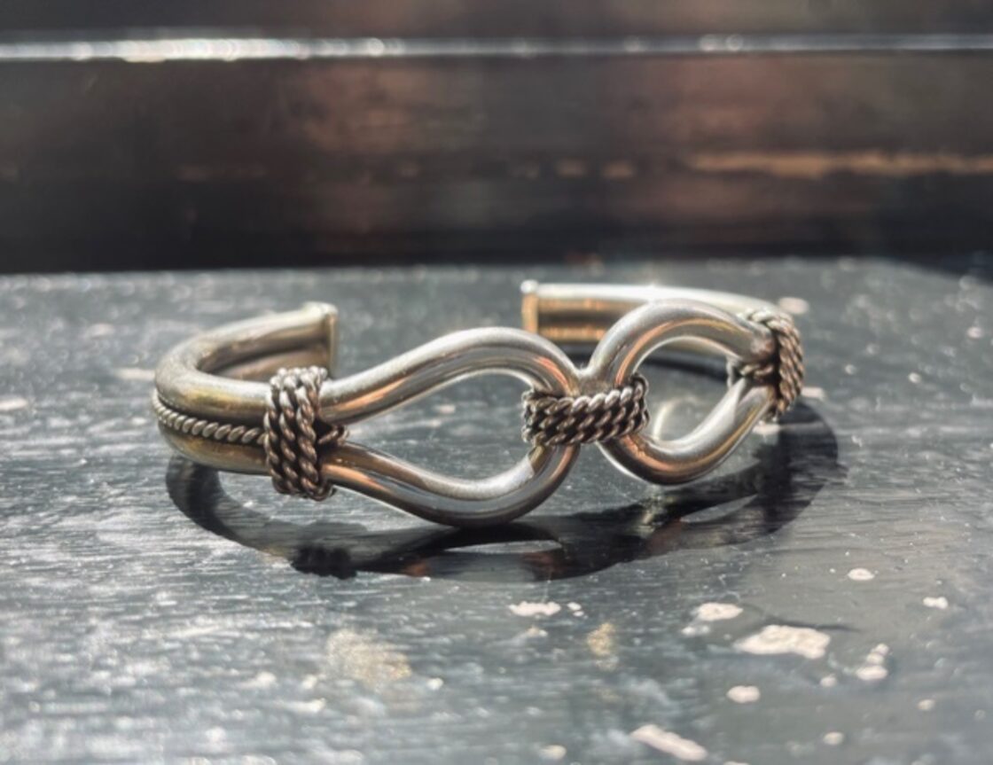 STEVE ARVISO ”HORSE WHISPERER BANGLE” | Pay ID