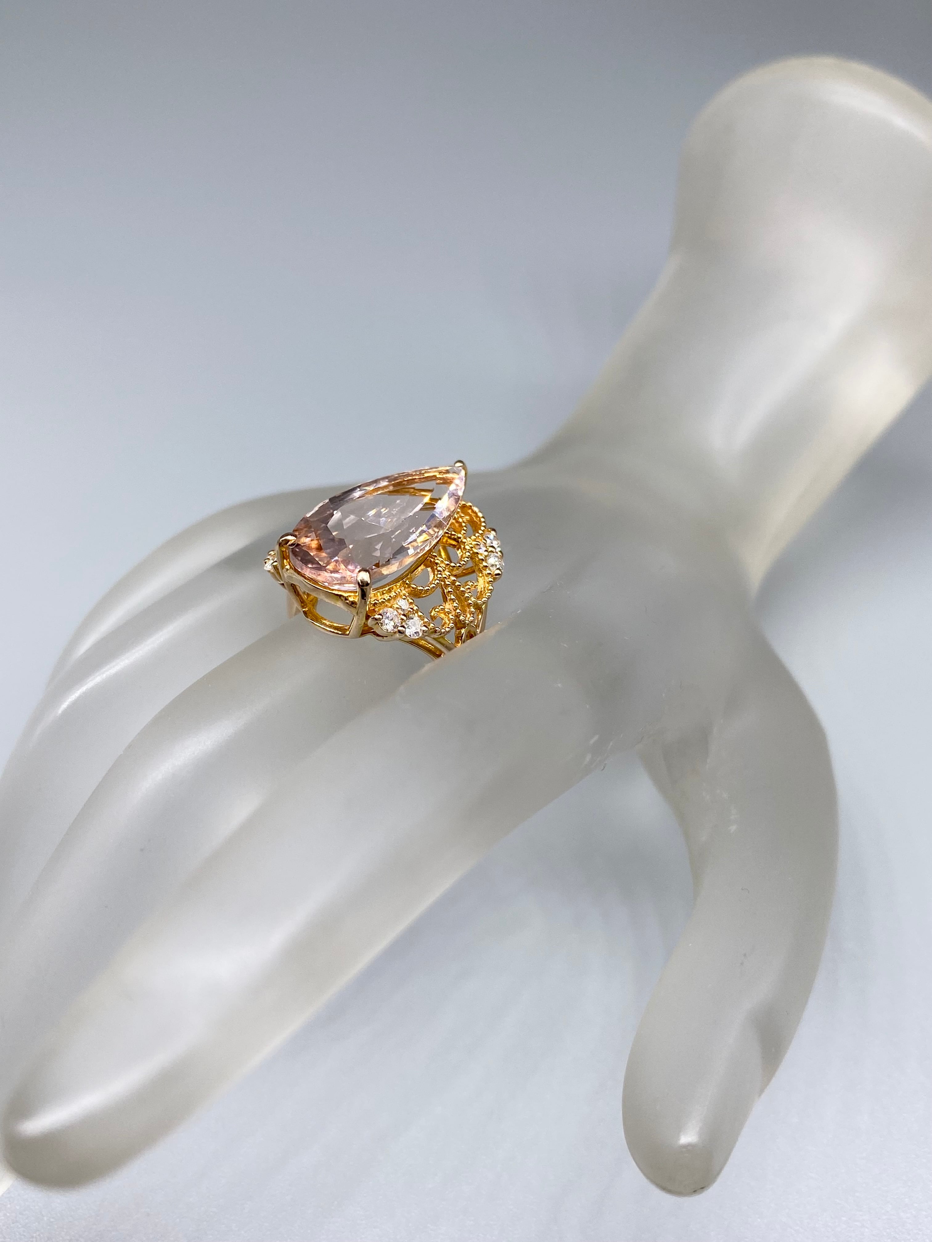 モルガナイト 7.27ct / ダイヤモンド 計0.27ct K18 リング 12号