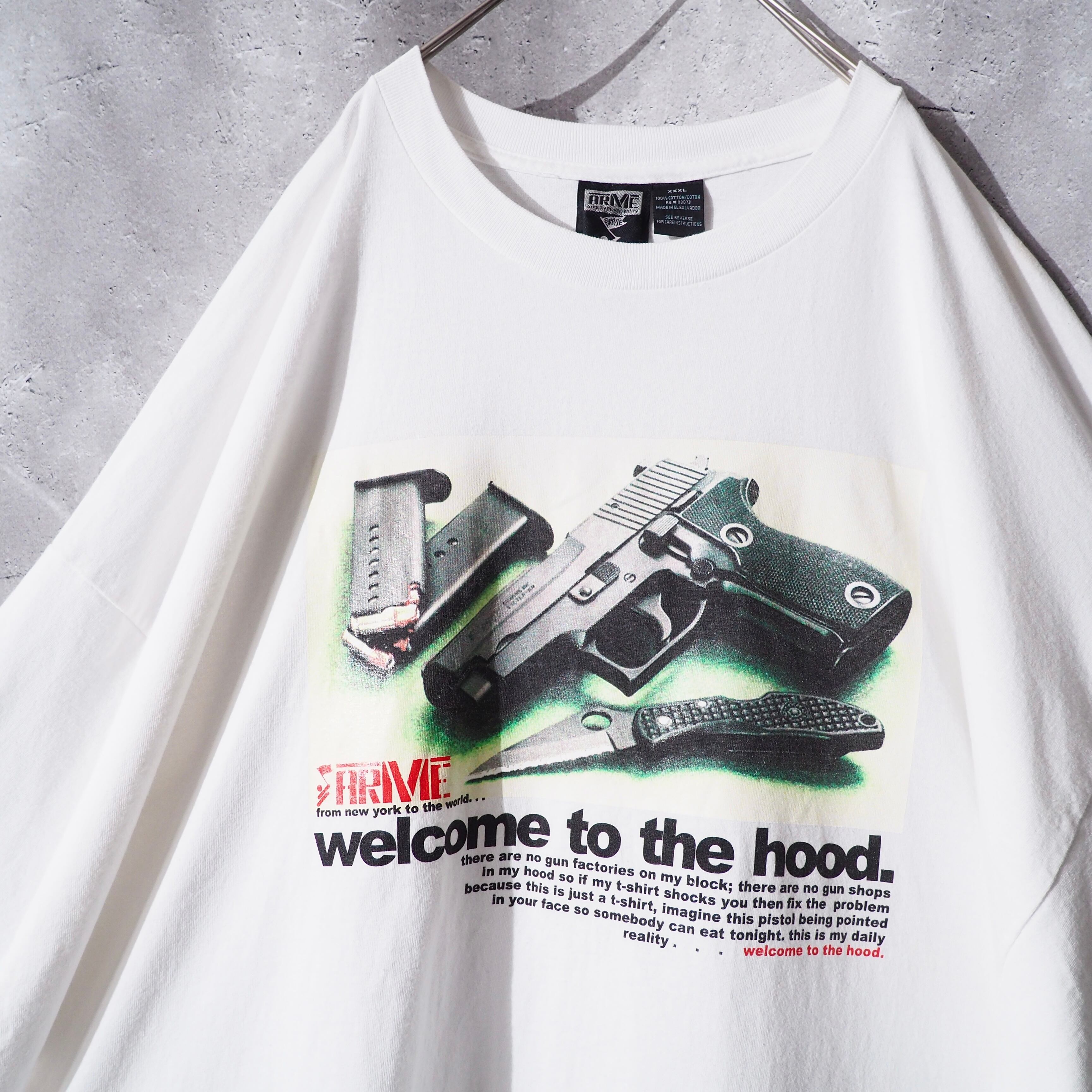 " Welcome to the hood - Gun and Knife " Graphic Printed Vintage Loose SS Tee