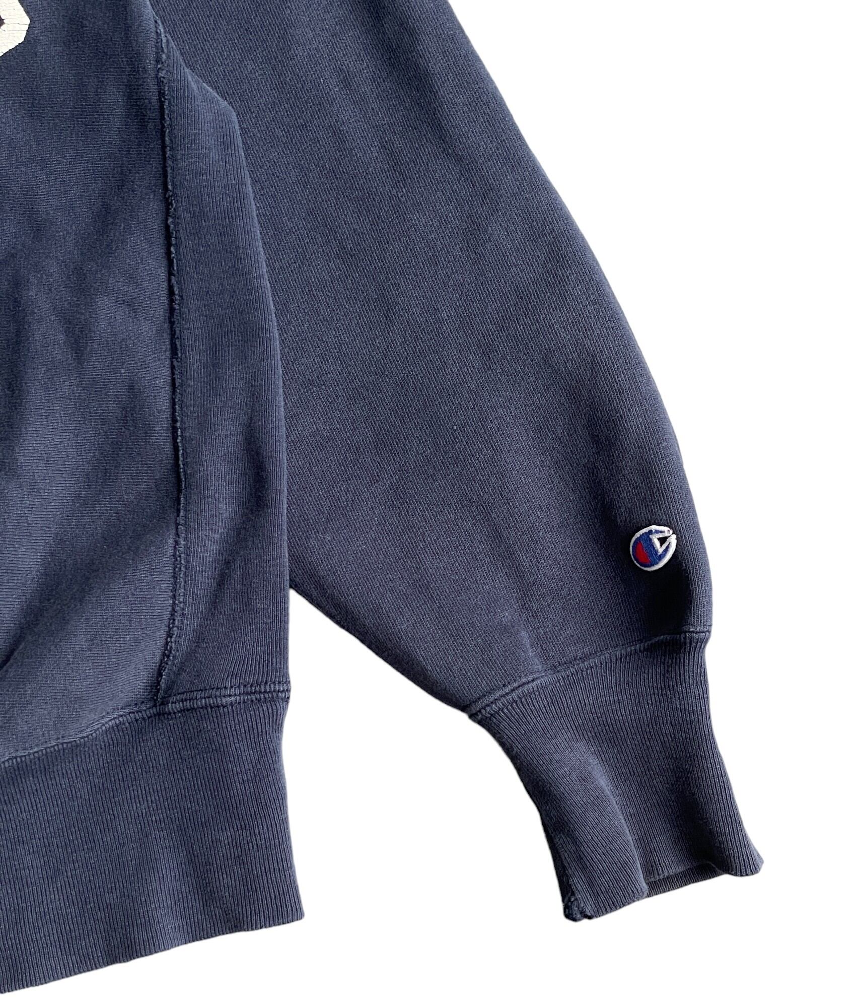 Vintage 90s L Champion Reverse sweatshirt -COAST GUARD Vintage 90s L Champion Reverse sweatshirt -COAST GUARD