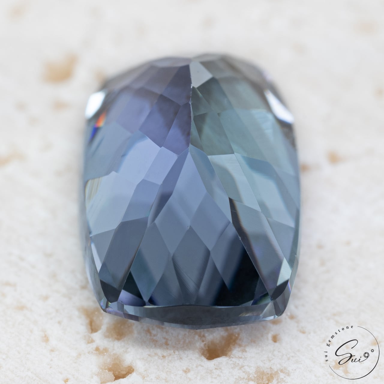 天然【非加熱】ゾイサイト・ブルーパープル・多色性 2.889ct 日独鑑別