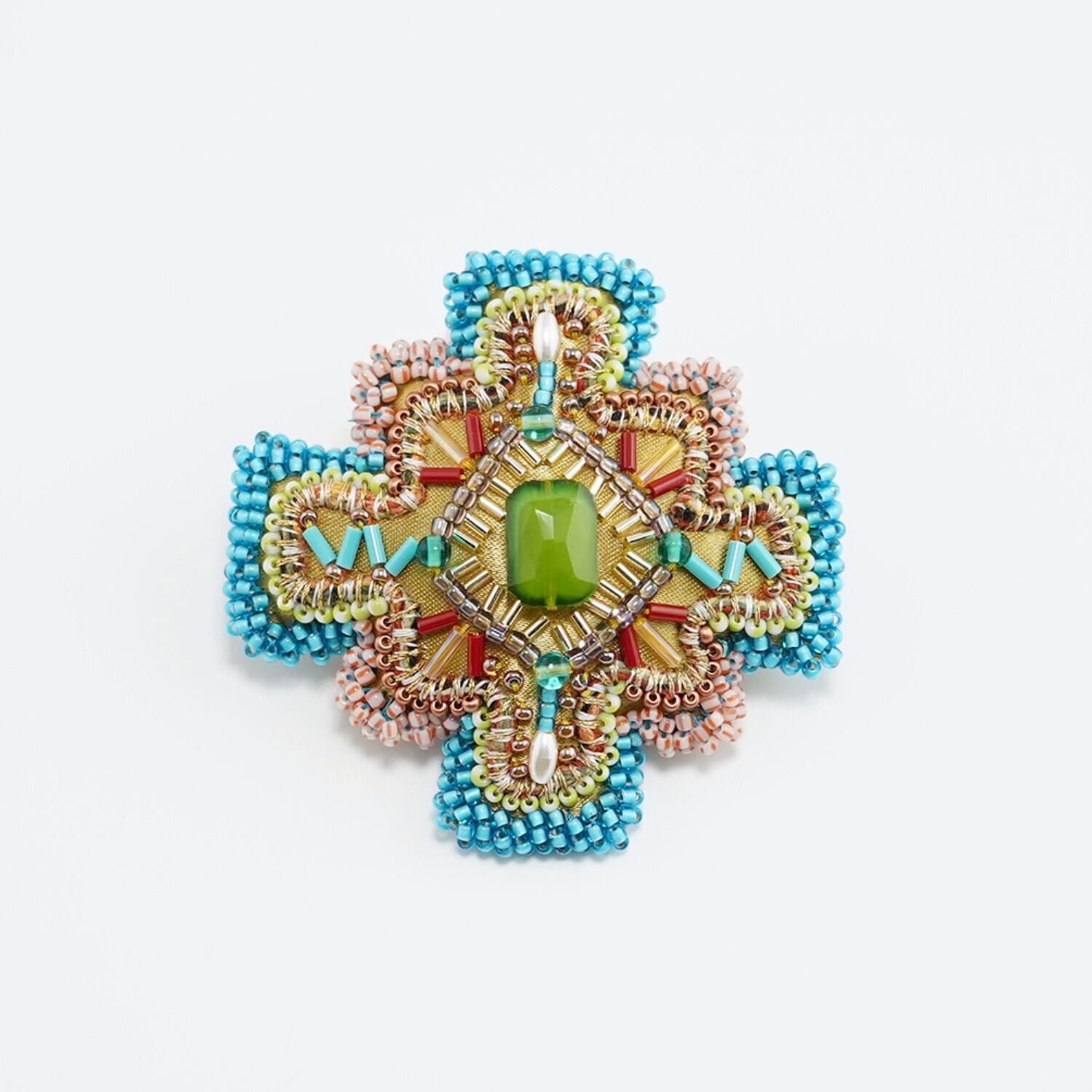 変形クロスのブローチ 10 ビーズ刺繍 一点もの イエロー グリーン