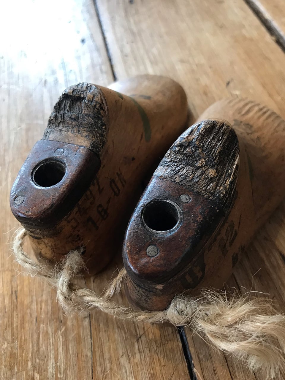 木製ベビーシューモールド 靴の木型 | Brocante de La Cocotte 木製ベビーシューモールド 靴の木型 | Brocante de La Cocotte