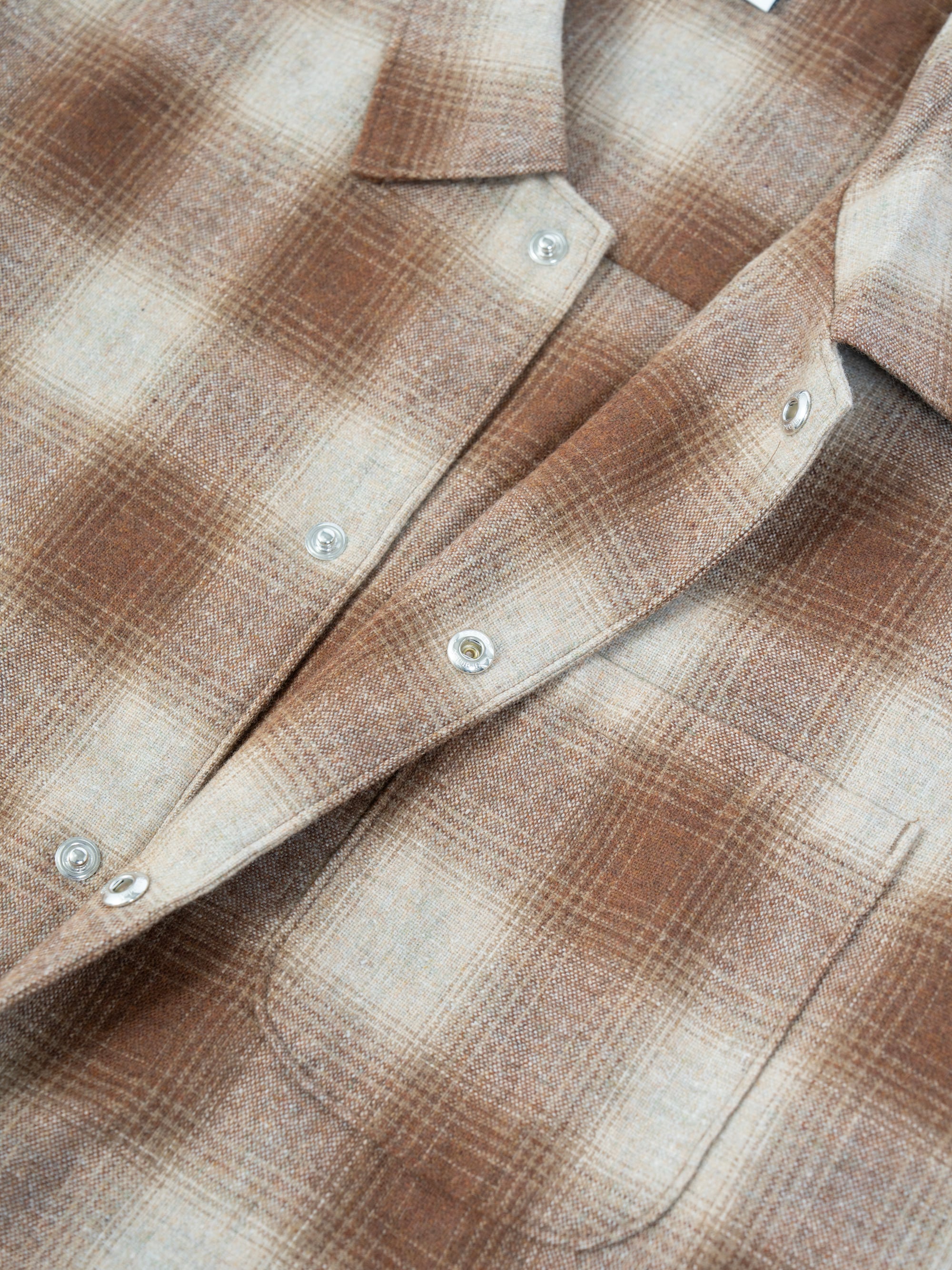 Ombre Check Shirt Jacket (beige×brown) | OVY