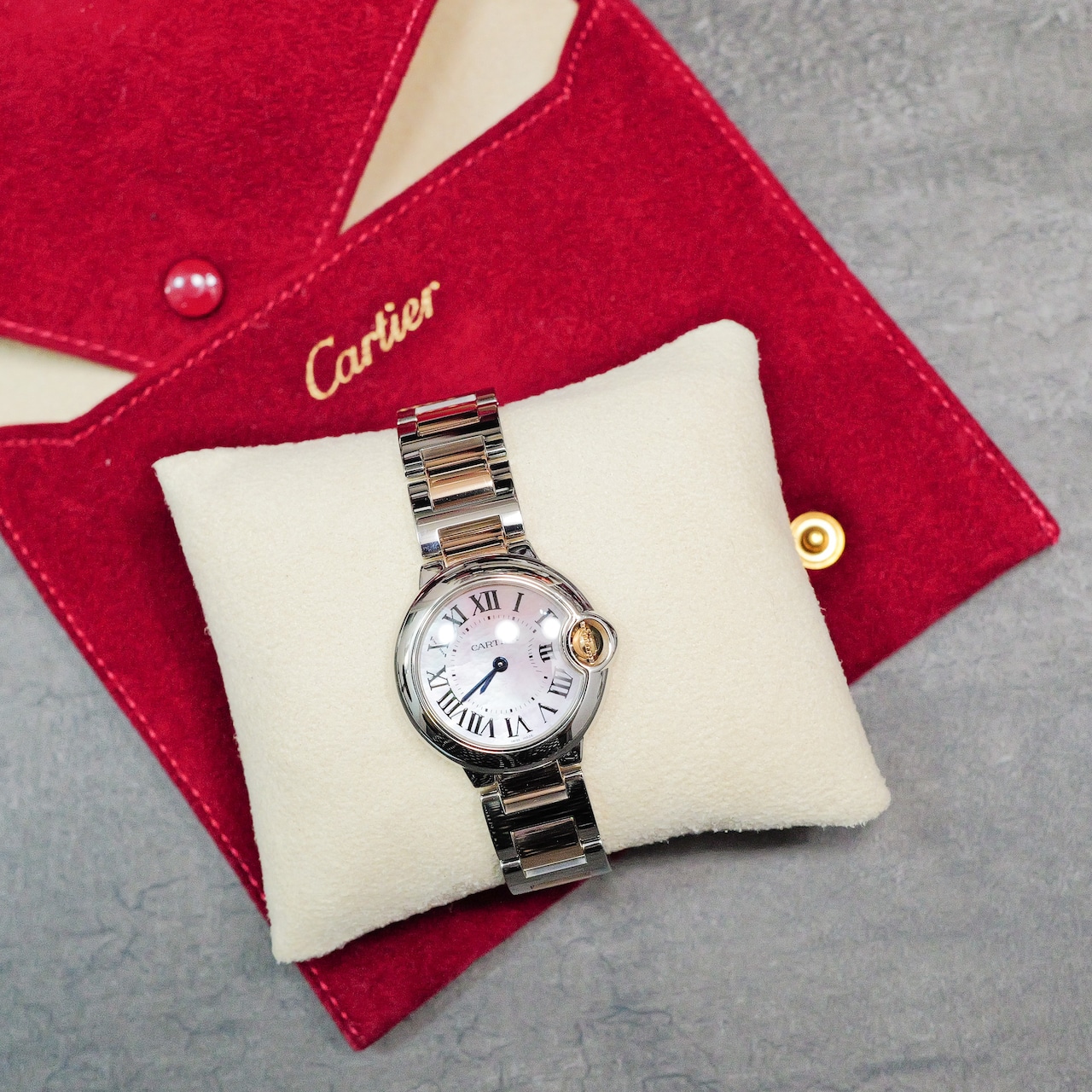 カルティエ バロンブルー SM ピンクシェル PG