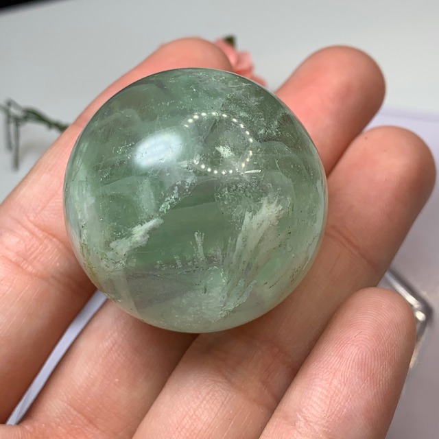 m07.エンジェルフェザーフローライト スフィア