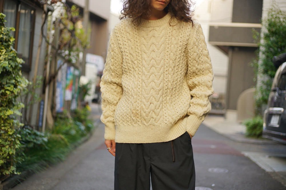 AURALEE hard twist merino アランニット 4