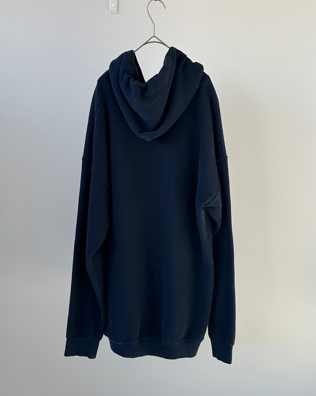 -Hook-Ups- Vintage 00s L Print Hoodie made in USA