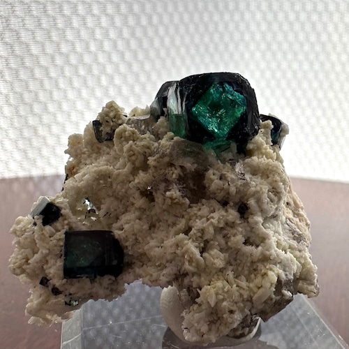 フローライト / クォーツ / フェルスパー / ショール【Fluorite with Quartz & Schorl on Feldspar】ナミビア産