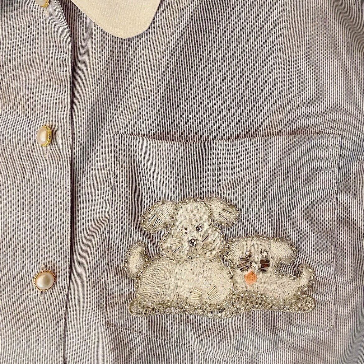 beads dogs pocket white collar shirt