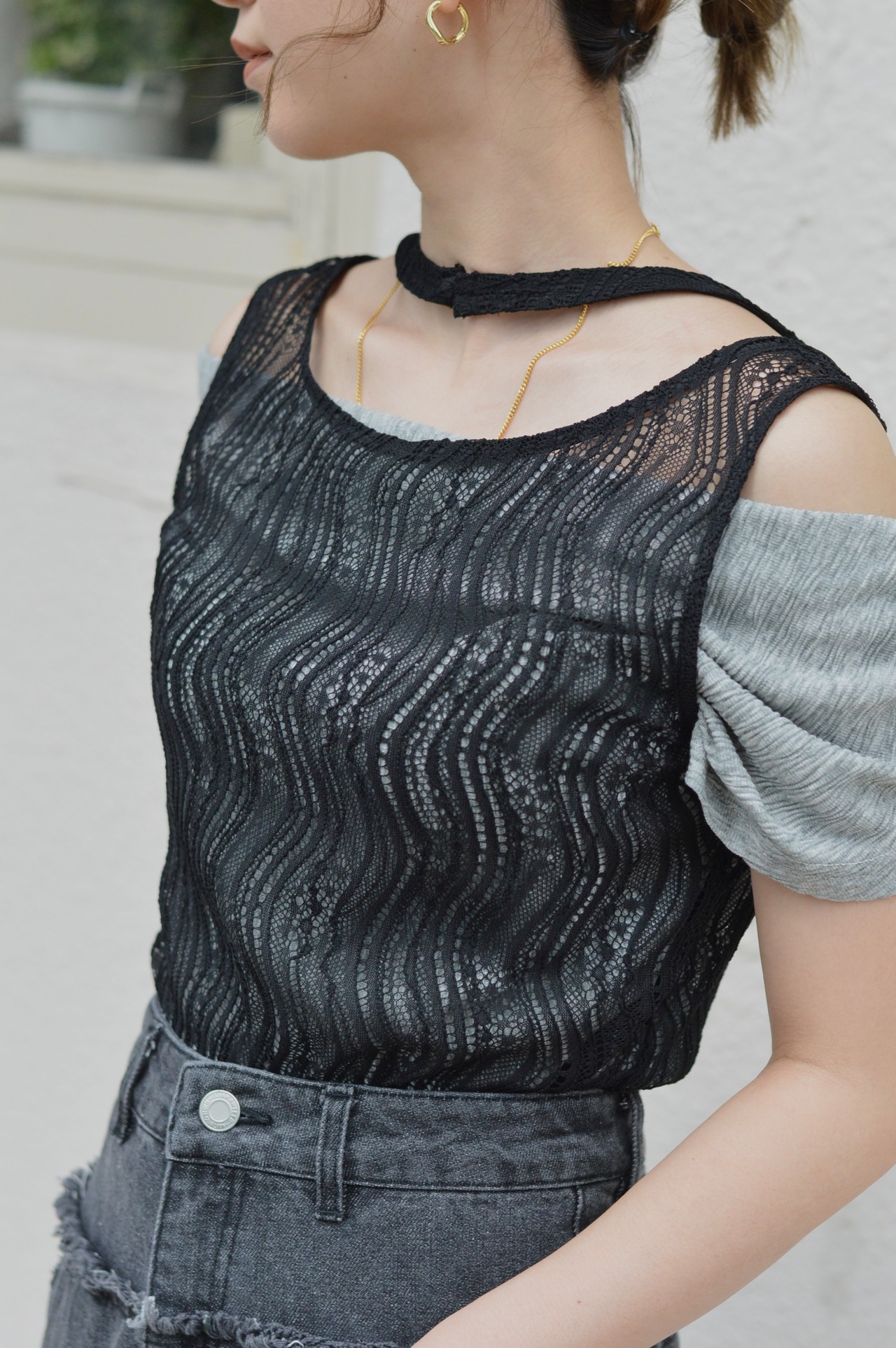 Stretch Lace Sleeveless Tops / BLACK - 2