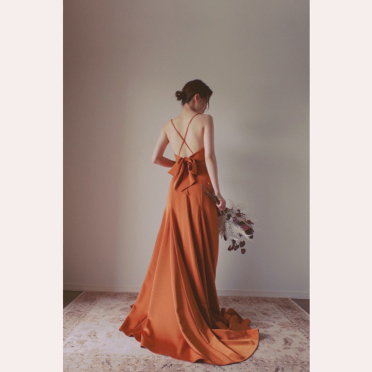 テラコッタ色 カラードレス 背中見せ キャミソール 前撮り 挙式ドレス  