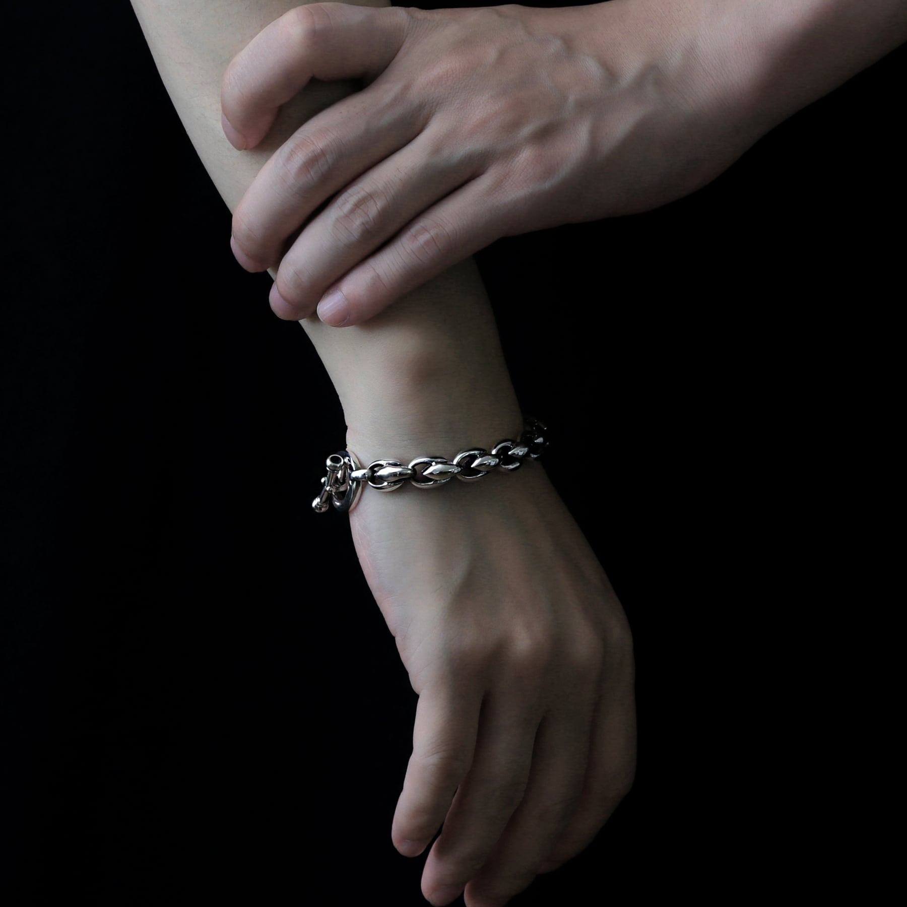 YArKA / ヤーカ　lily motif parts S bracelet lily motif parts bracelet [DB4] / Y2306TPB515 | YArKA official