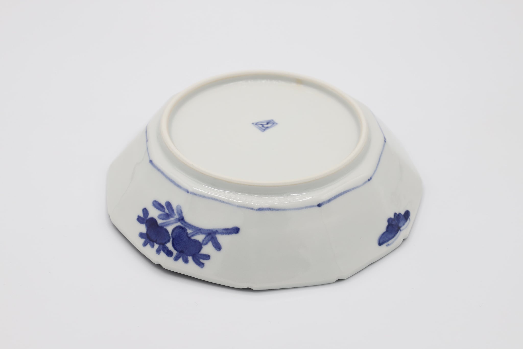 堀畑蘭さん 十二角鉢 芙蓉手 12角鉢 染付芙蓉手鹿小鳥図 | galleryサラ