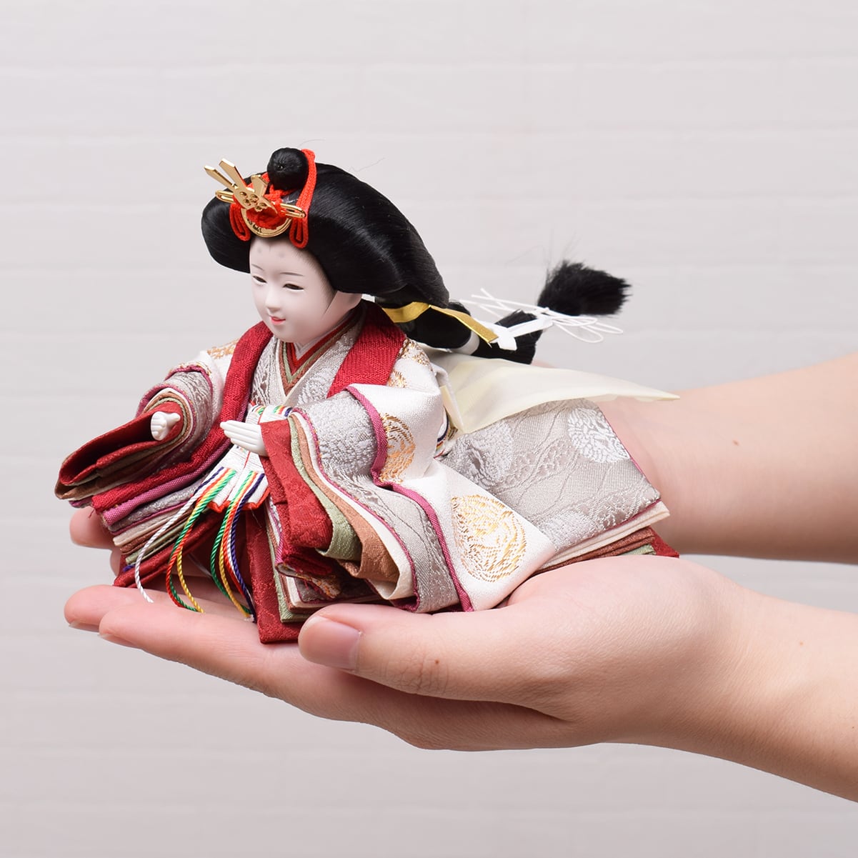 雛人形 親王飾り＜粋・木目＞ケース入り | SUZUTAME ONLINESHOP vogue