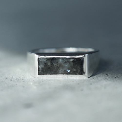 Larvikite signet ring 画像