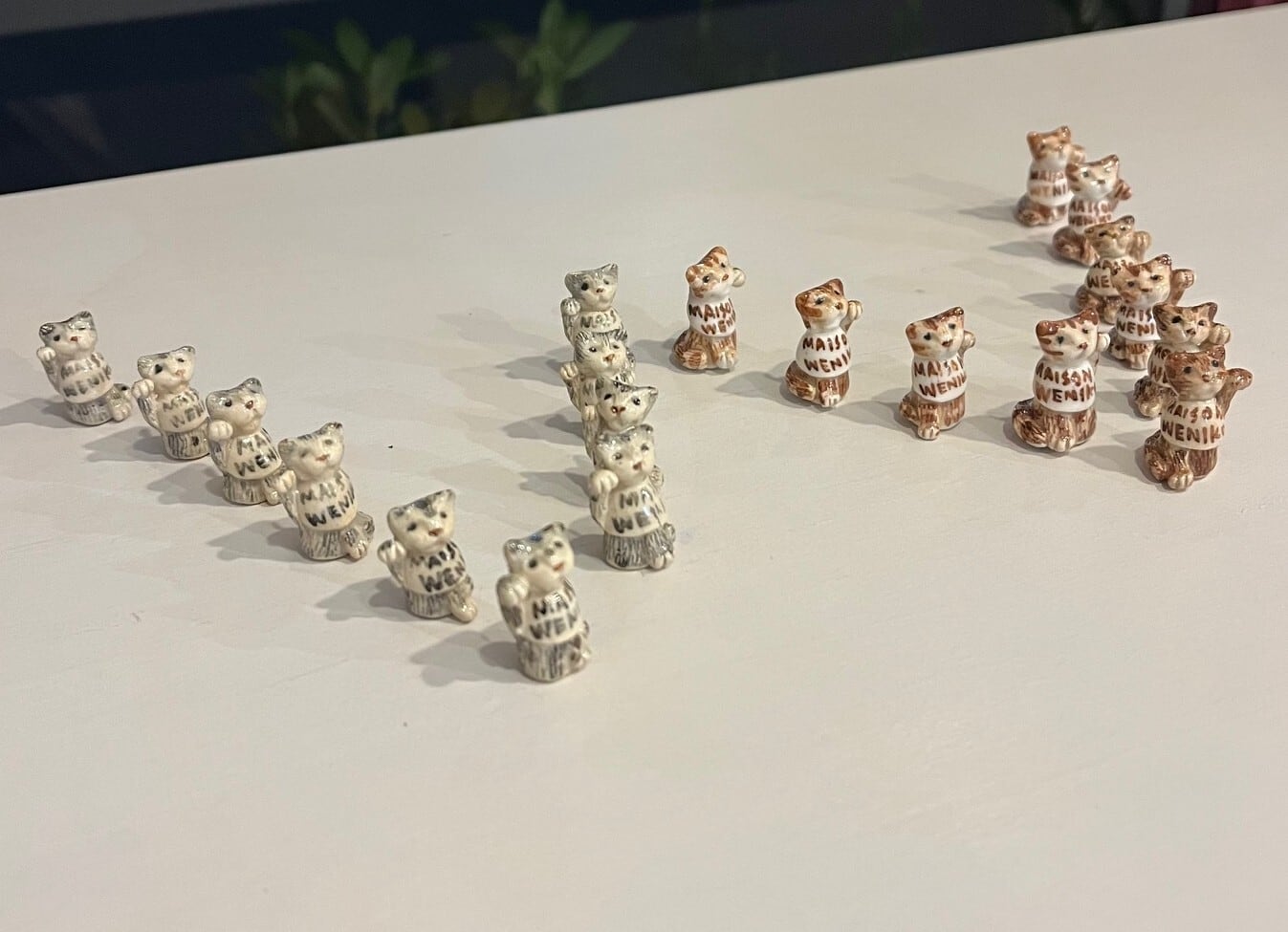 伊藤珠子　フェーブ　フェーヴ　MAISON WENIKO(メゾン・ベニコ) 猫 小)1/4発送お1人様サイズ【ガレットデロワ】 | maisonweniko