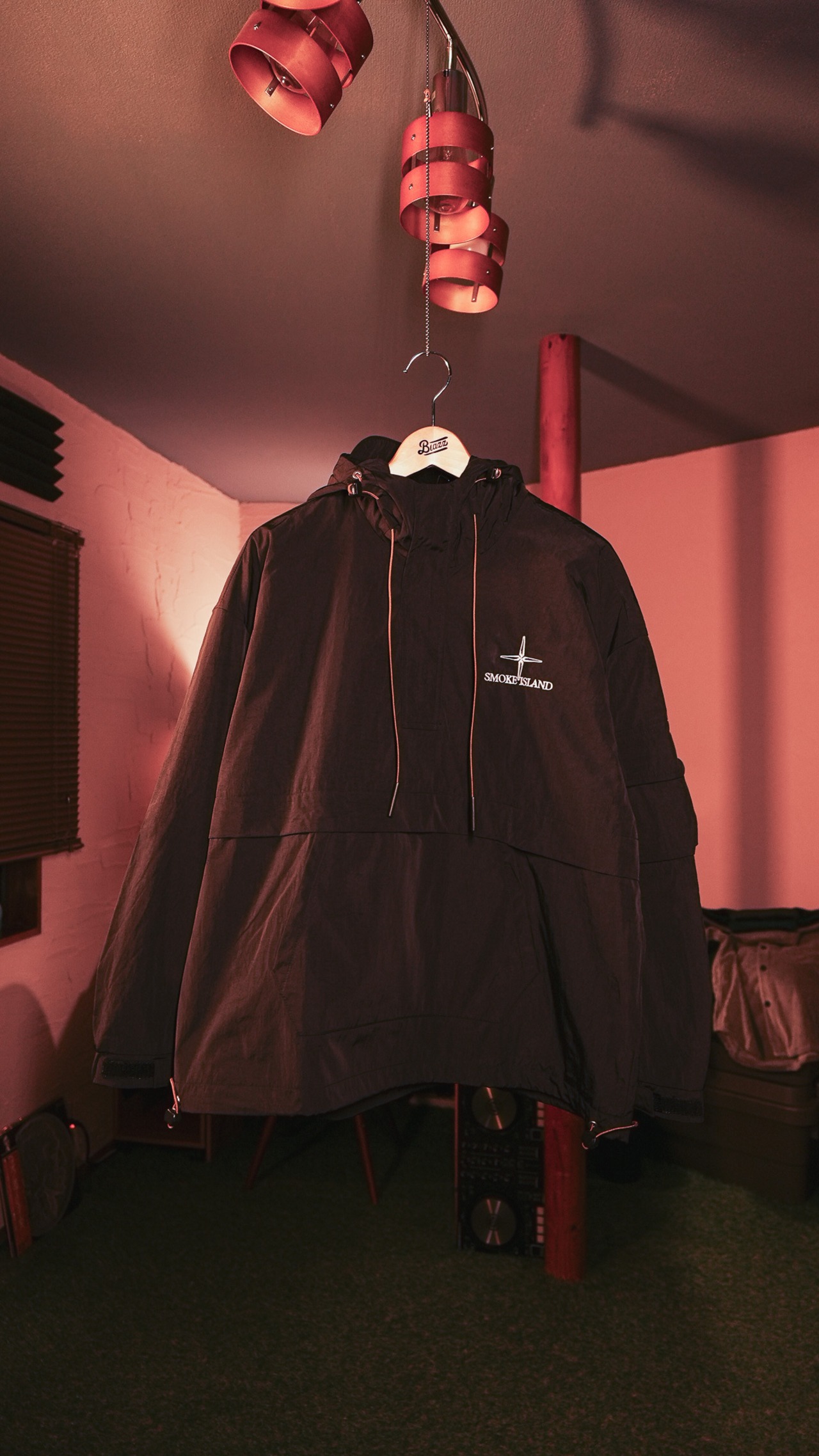 SMOKE ISLAND Anorak Jacket [BLACK]