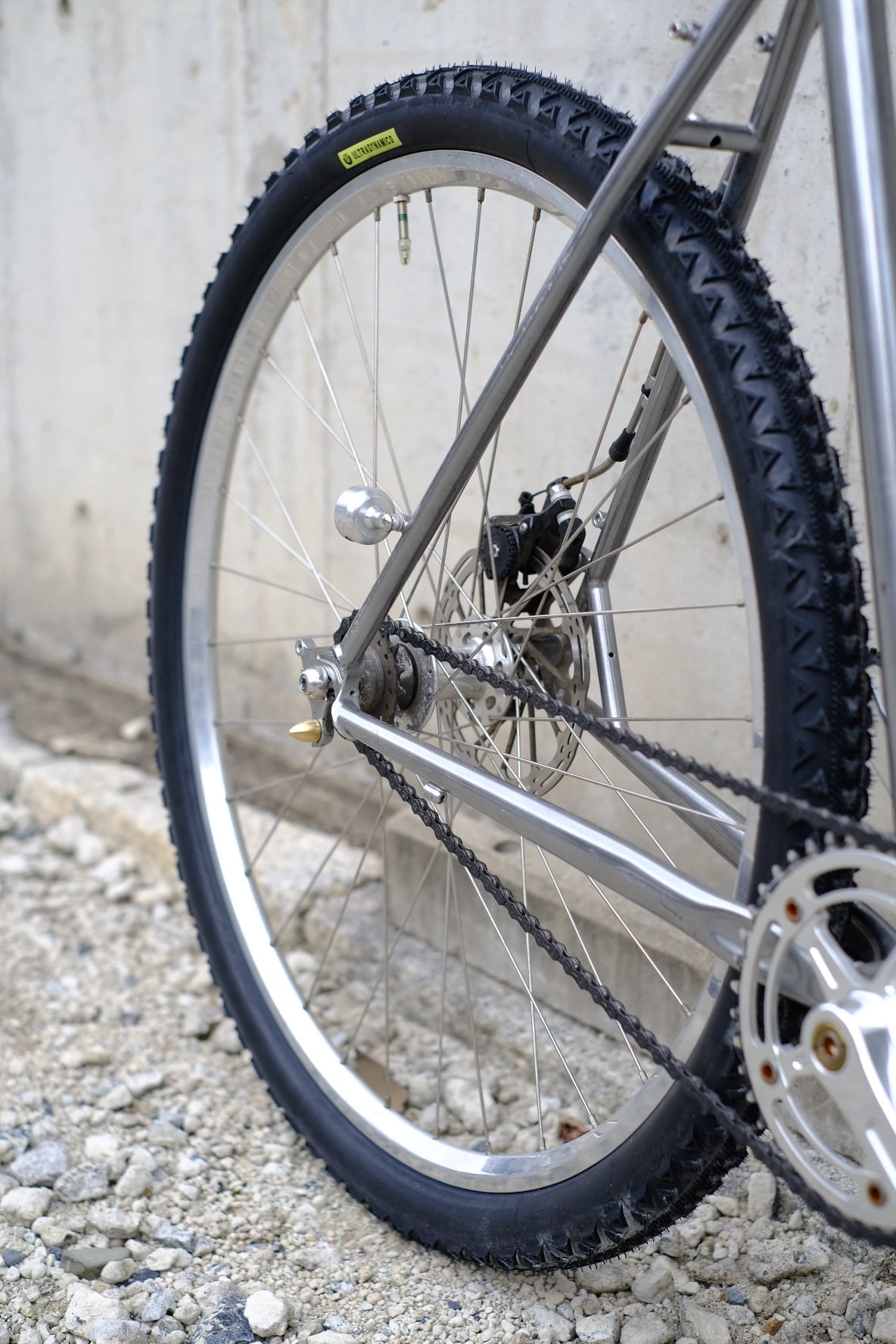 ULTRADYNAMICO】ROSE JFF TIRE (BK) | Humhumhug Online Shop