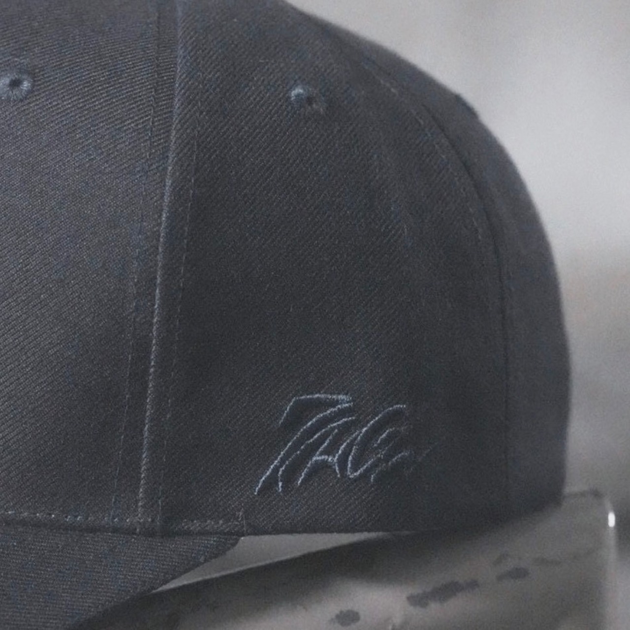 【gifthat × VIIUNION 】GH Interpose  Navy