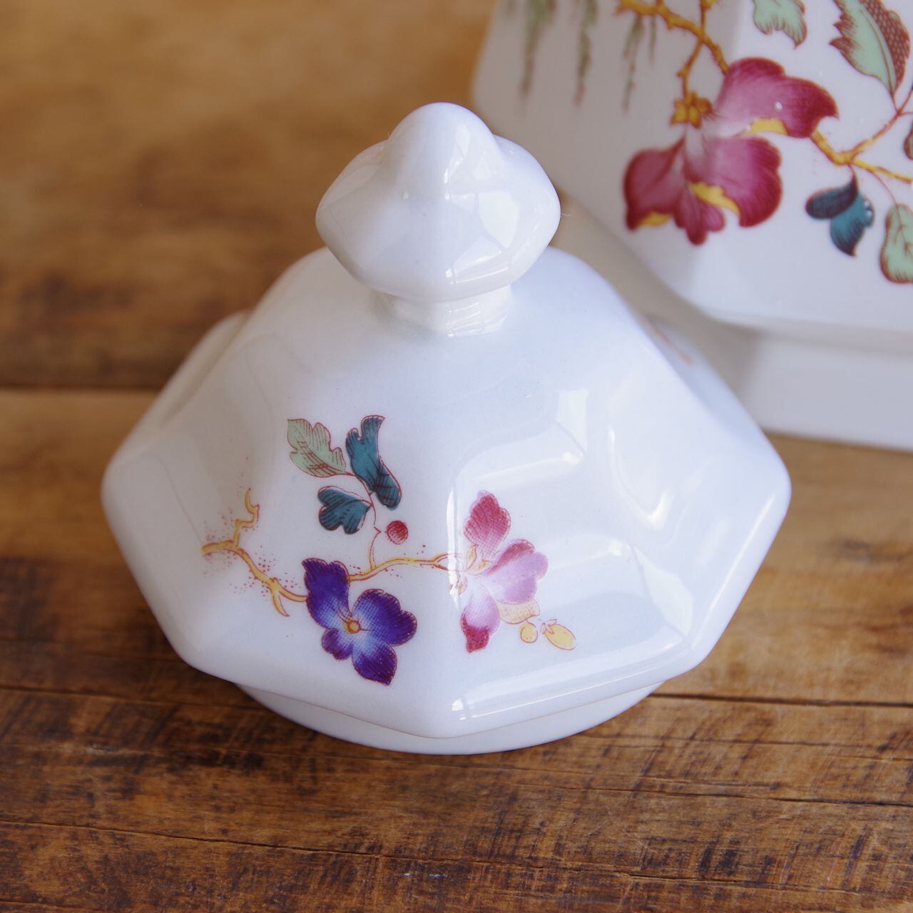 ウェッジウッド デヴォンローズ シュガーポット Wedgwood Devon Rose