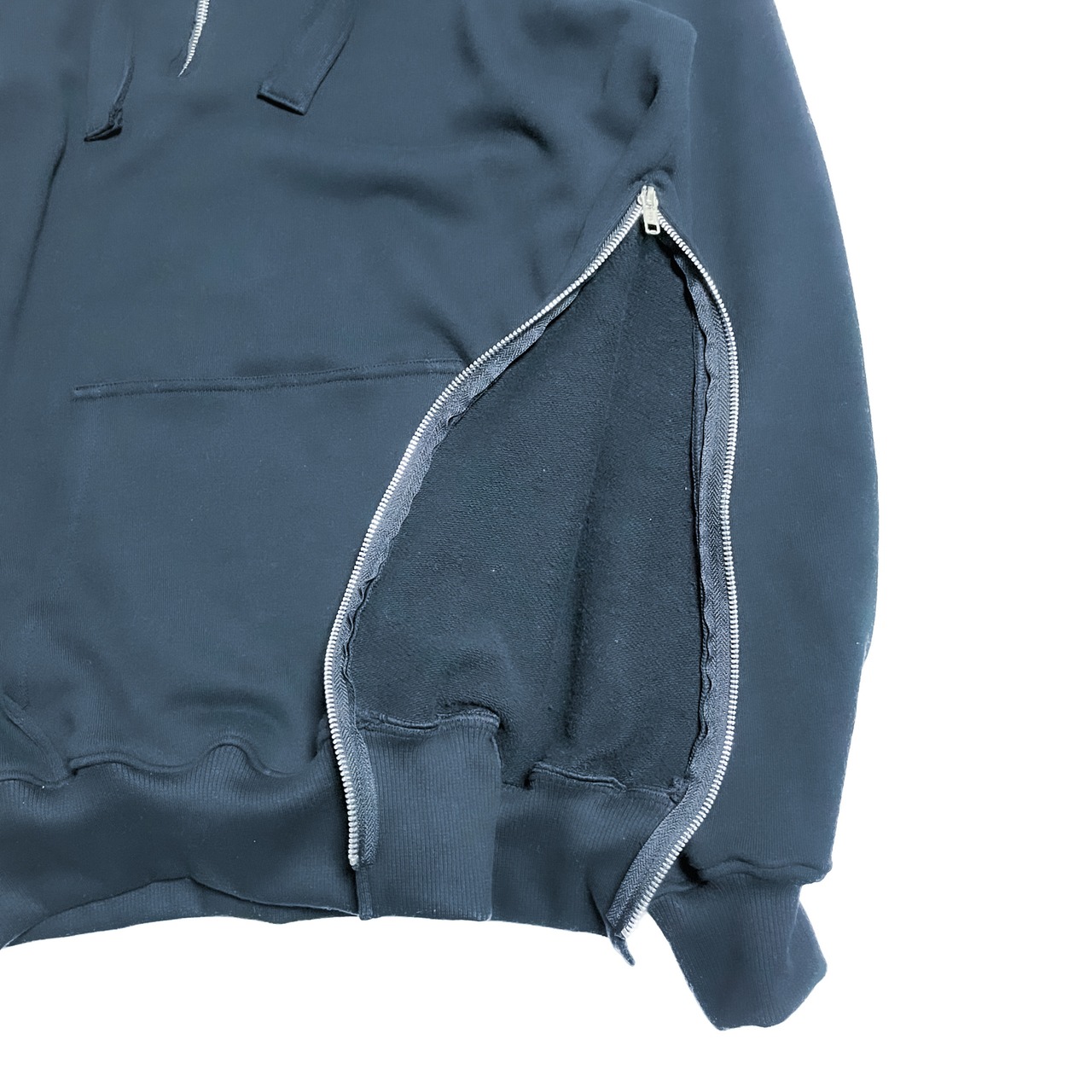 UNFINISHEDファスナーオーバーサイズパーカー2023039