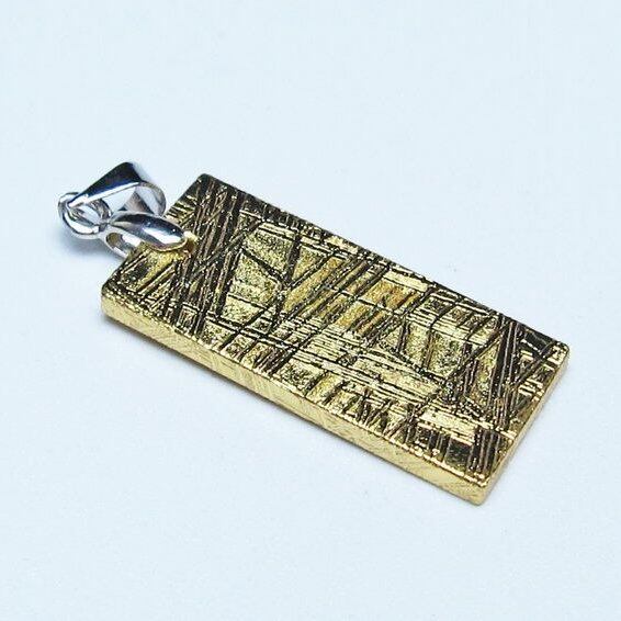 ギベオン ペンダント 隕石 メテオライト ゴールド 一点物 おまかせ便 112-13546