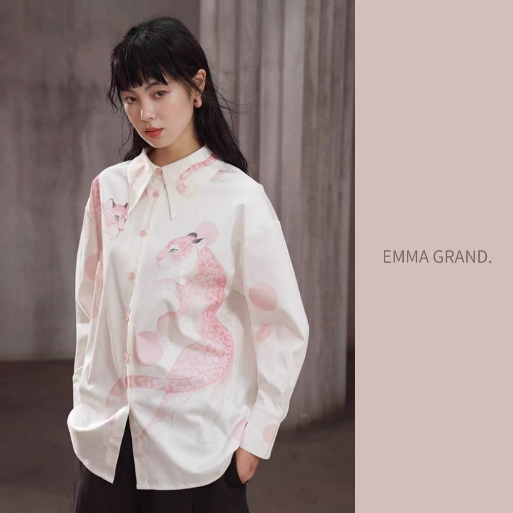 桃色にまどろむ雪ヒョウのドットシャツ E00625 | EMMA GRAND