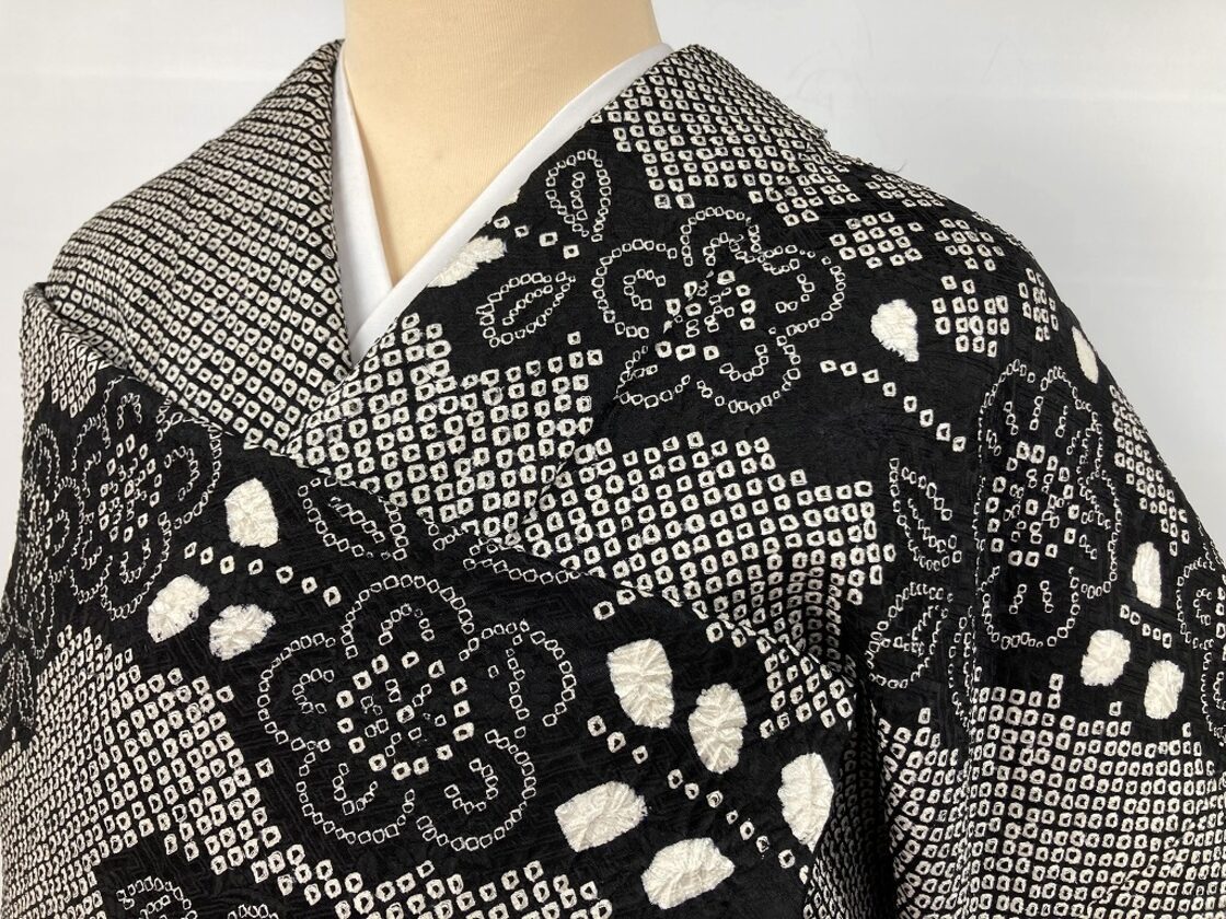 総絞り 辻が花 訪問着 鹿の子絞り 裏打ち 正絹 黒 白 グレー 1113 | Pay ID 