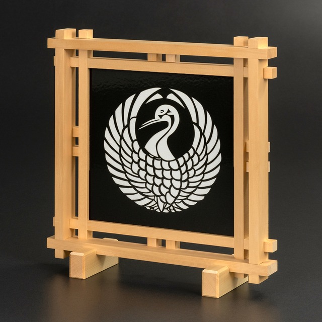 ［鶴の丸］組子細工の家紋パネル（28×28×10cm）