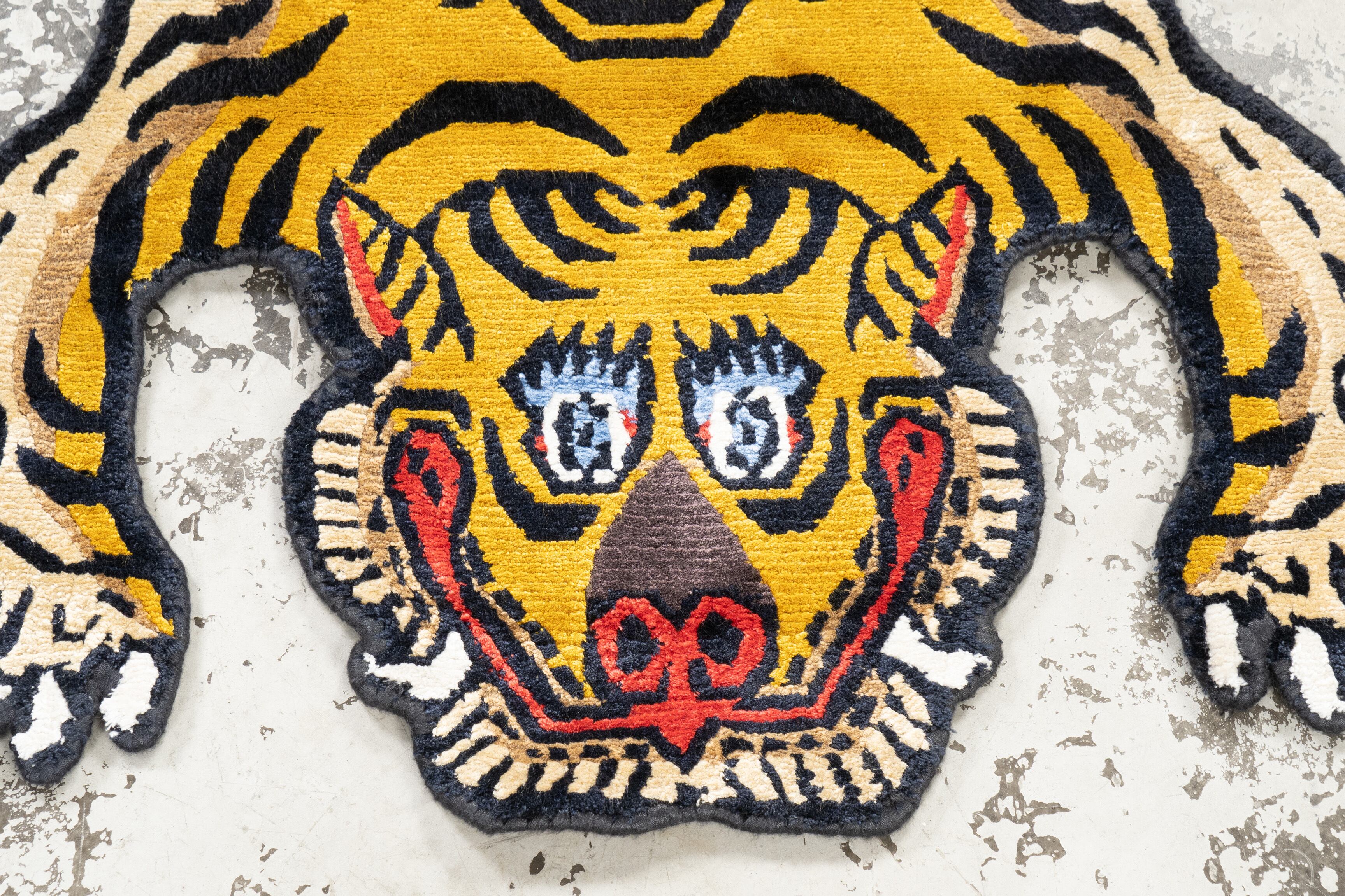Tibetan Tiger Rug 《XSサイズ・シルク027》チベタンタイガー Tibetan Tiger Rug 《XSサイズ・シルク027》チベタンタイガー