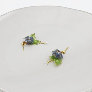 紫陽花ピアス（blue）