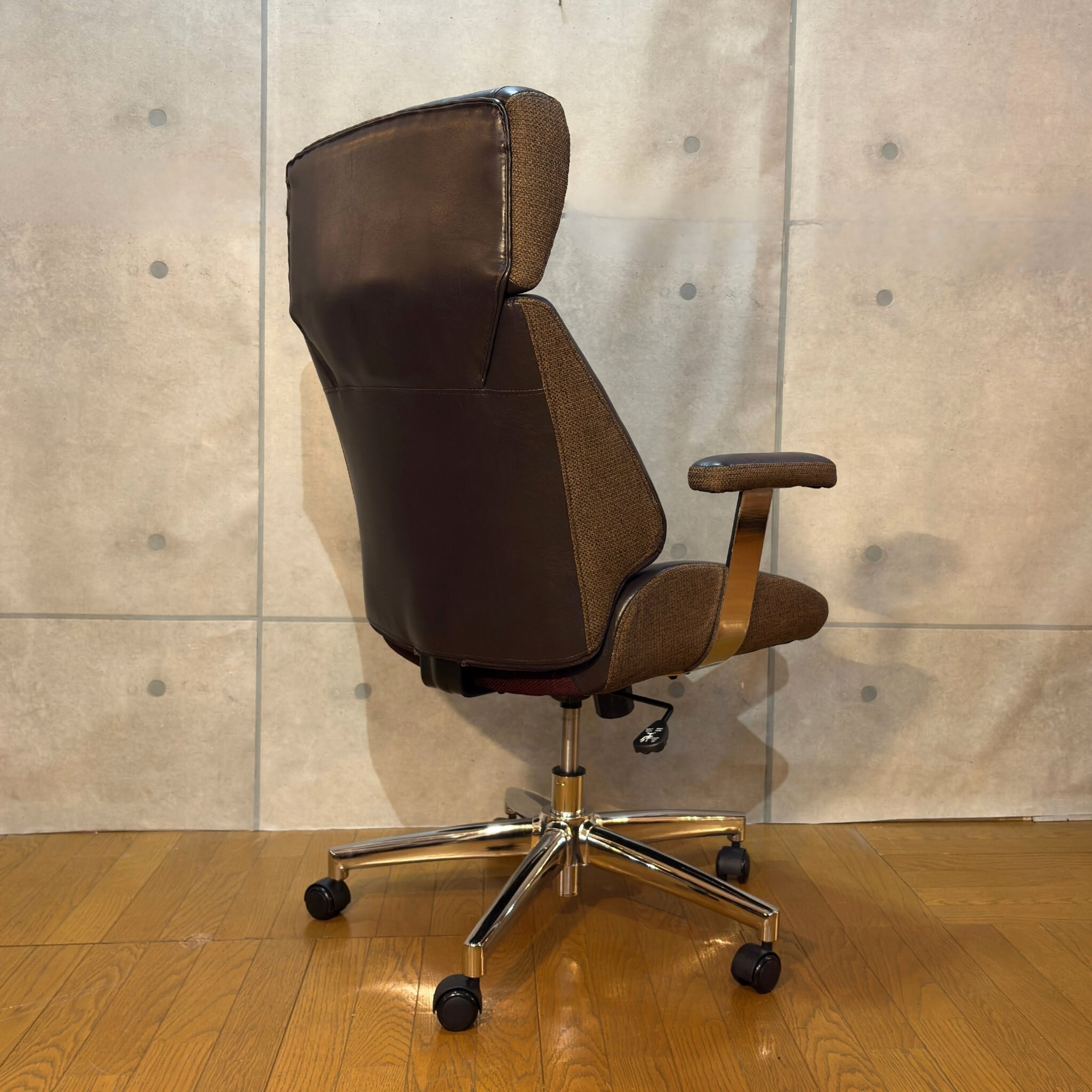 新品】ヴィンテージ風 デスクチェア WP | レザー×ファブリック