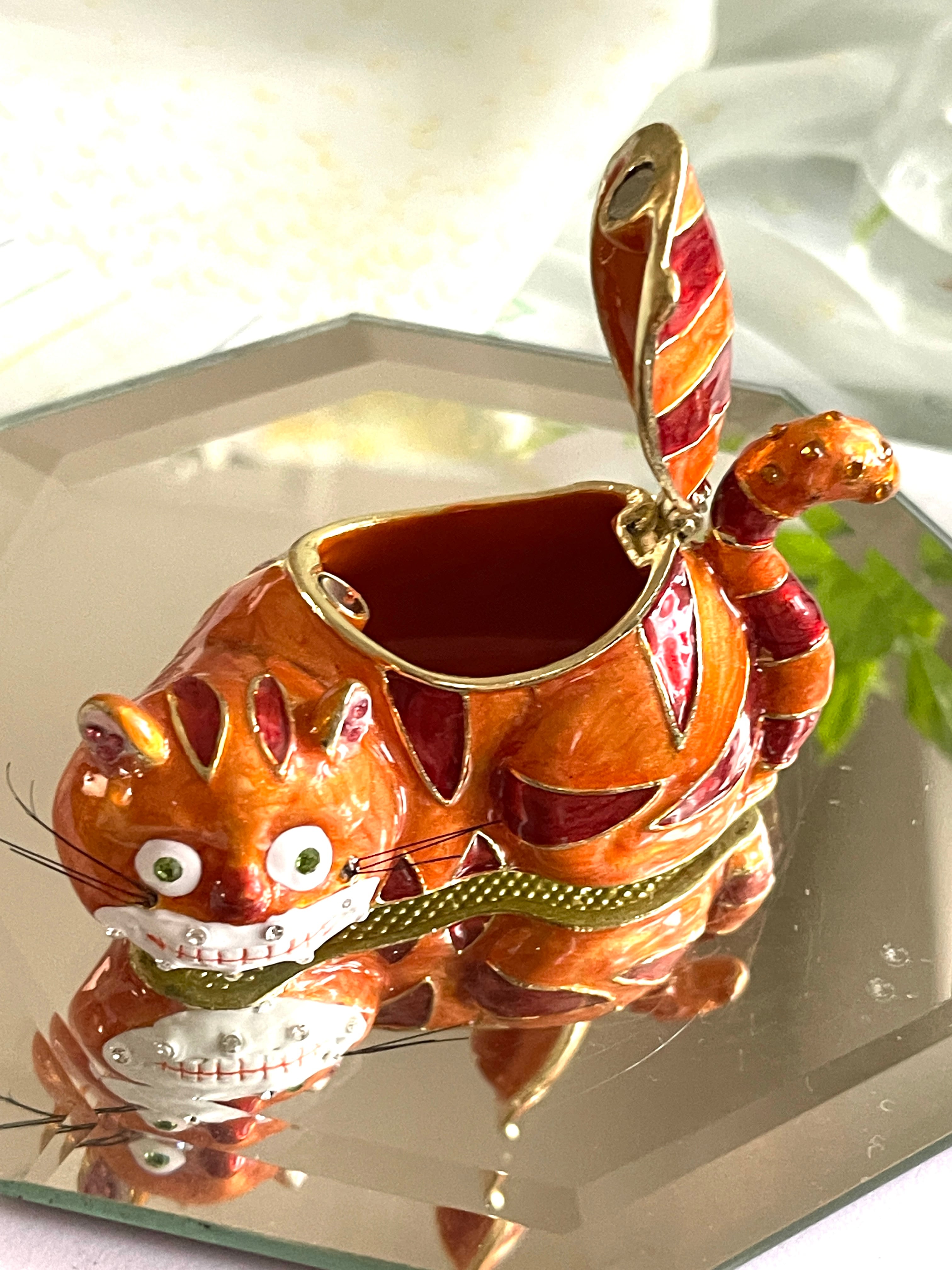 ◇送料込◇チェシャ猫②◇ネックレス付きエナメルBOX◇シークレット