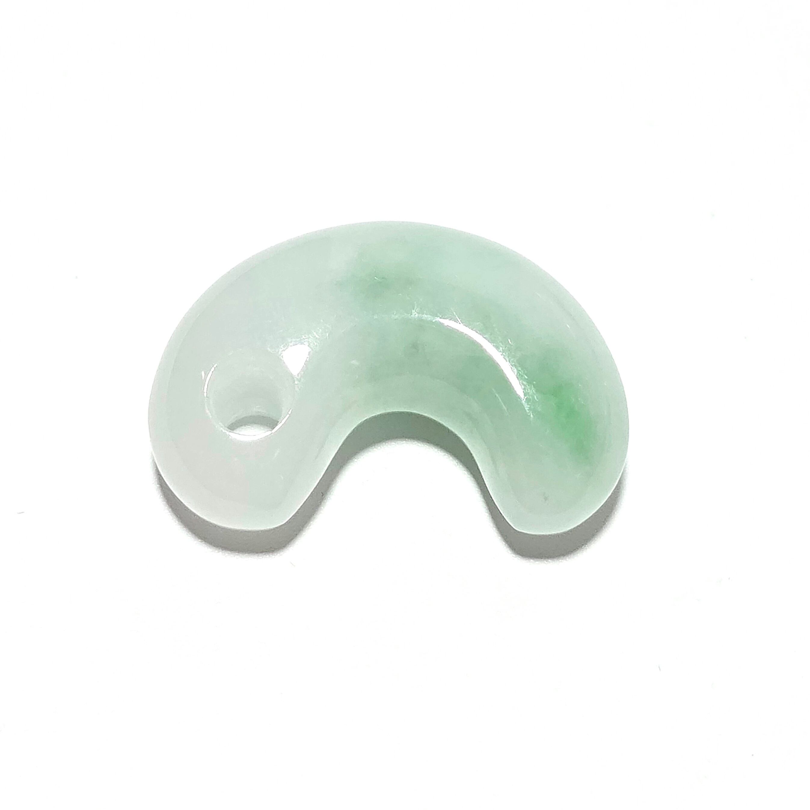 緑色 アイスジェイト:勾玉:糸魚川翡翠 BMT0576 | 糸魚川翡翠工芸家