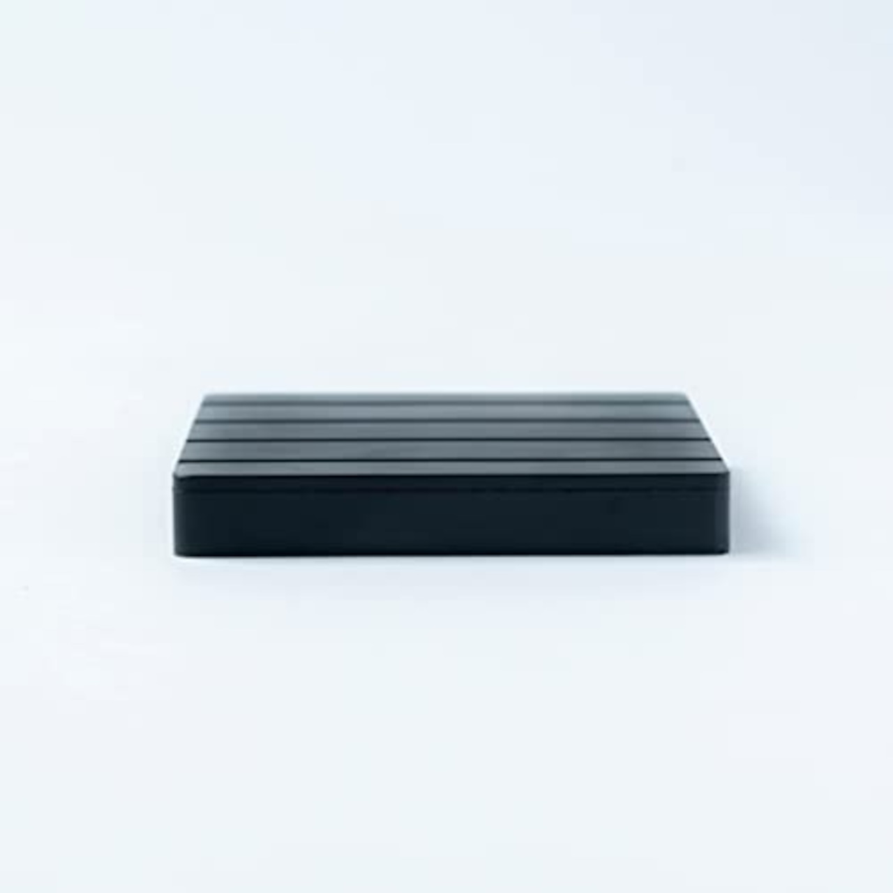 東京防音 洗濯機用防振ゴム TW-660 ニューしずか 日本製 4枚入り ゴムマット 防振マット 洗濯機 嵩上げ かさ上げ 底上げ 振動吸収マット 振動軽減 高さ調整 防振防音 揺れ防止 滑り止め 地震対策 60X60X厚み9mm 内径44mm