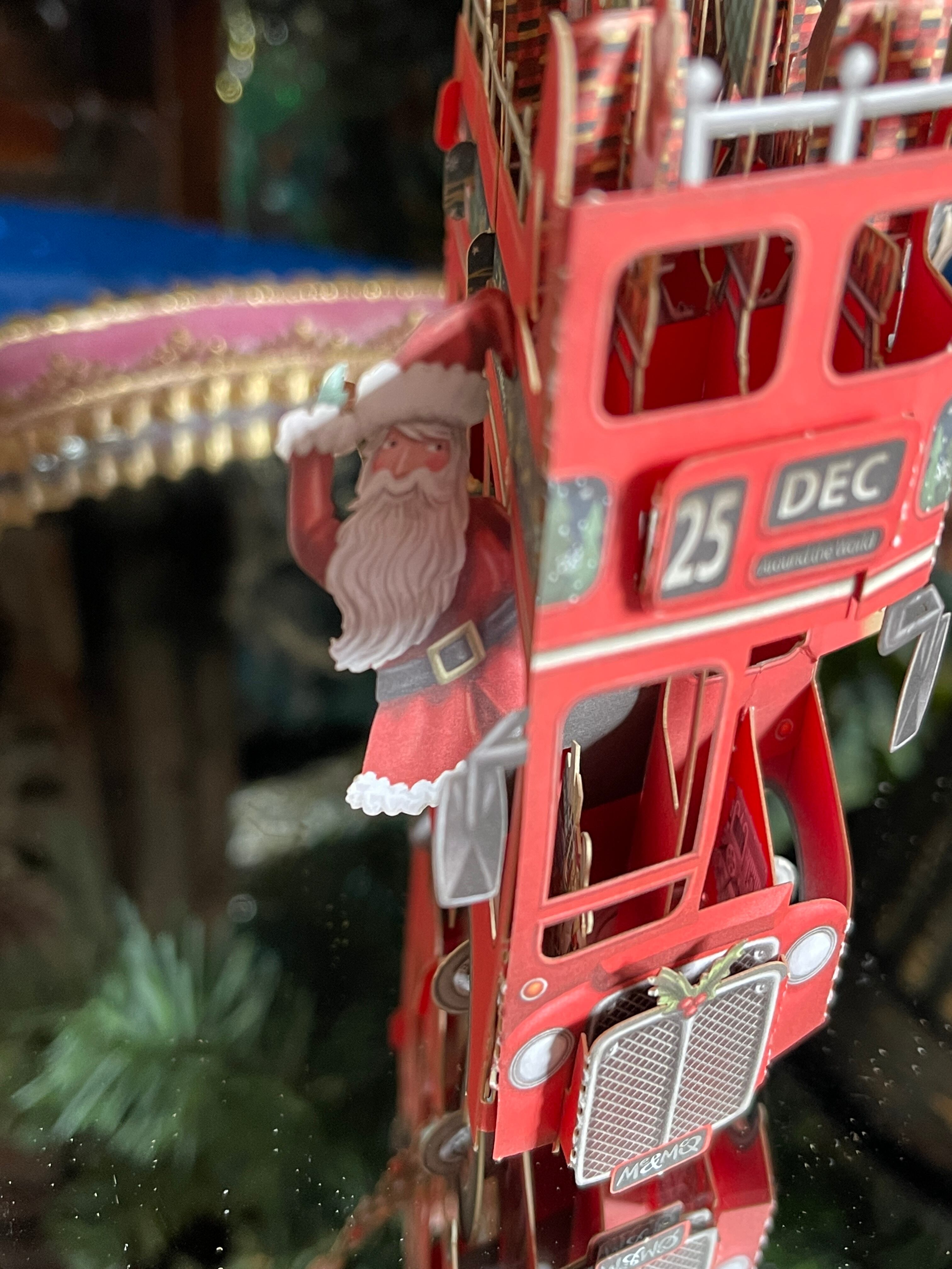 『Me & McQ』サンタとダブルデッカー Santa’s Bus 3D Christmas Cardイギリスより