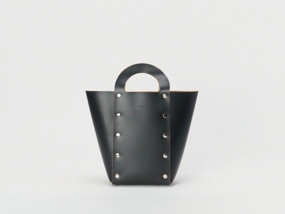 Hender scheme “ assemble daikei hand bag M “ black | Lapel online