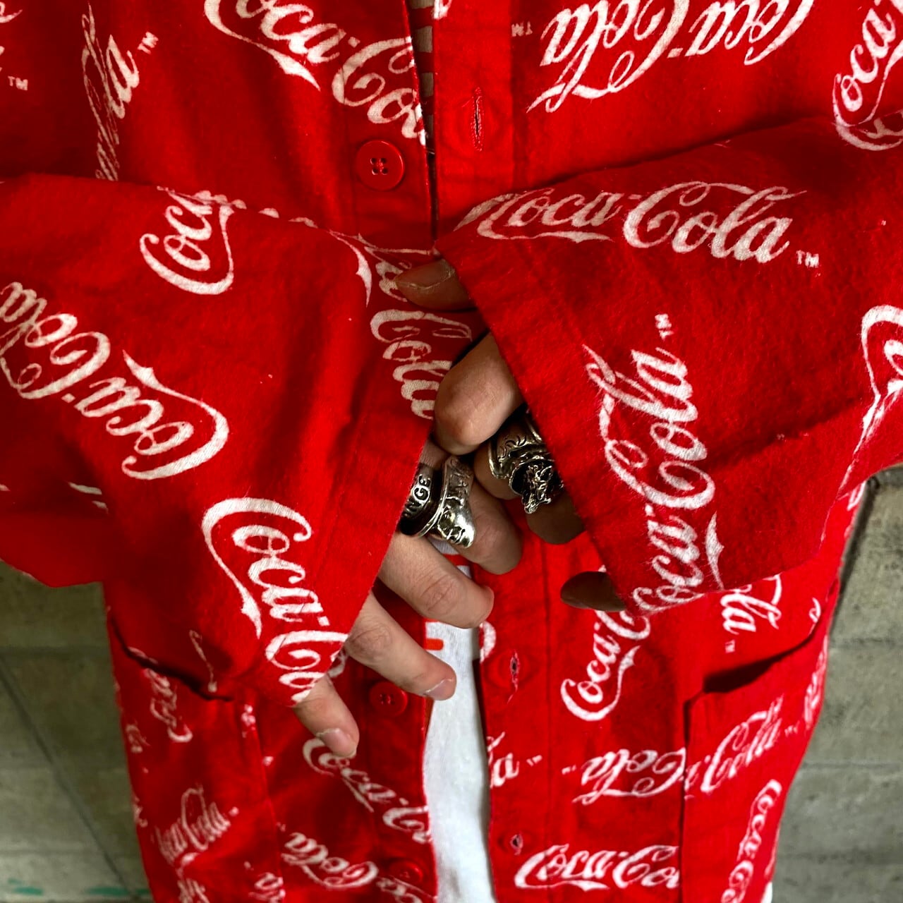 鍋*様 希少 90s Coca Cola コカコーラ ボウリングシャツ 開襟 刺 Coca-Cola コカ・コーラ ロゴ プリントネル 長袖 総柄シャツ メンズXL