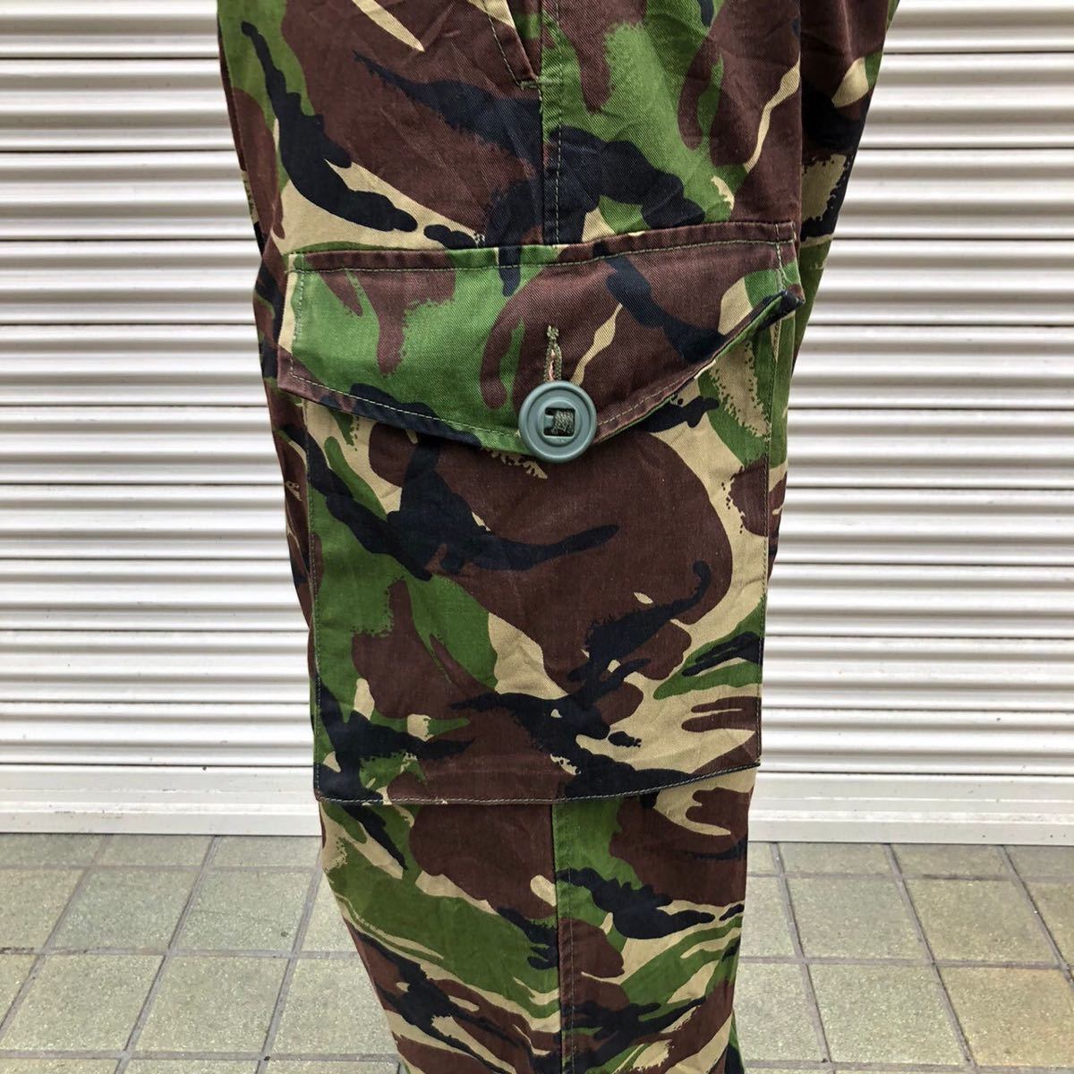 イギリス陸軍フォークランド戦争DPM迷彩ウォータープルーフパンツ希少に イギリス軍 ポリクロロプレン ウォータープルーフ オーバー