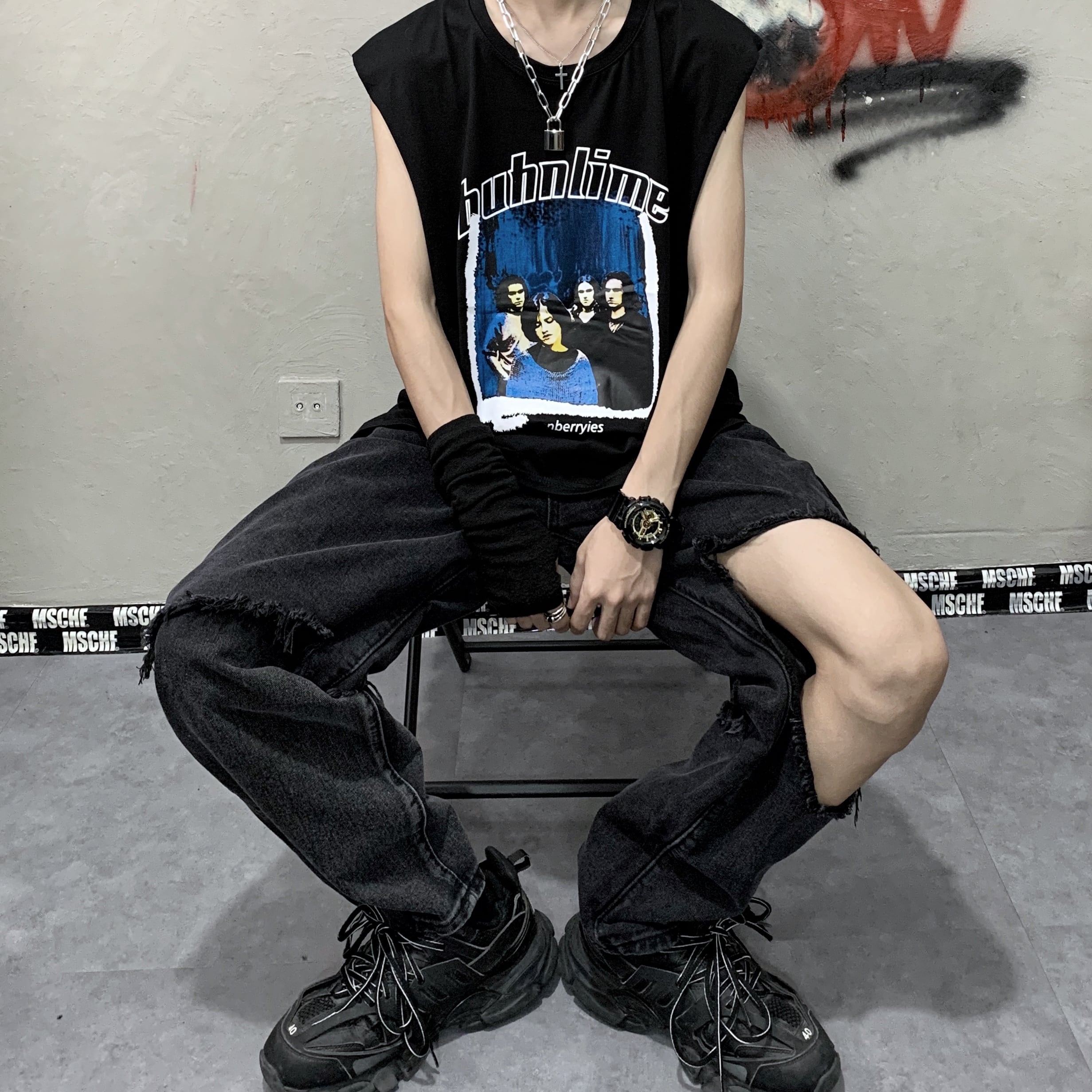 ストリート ノースリーブ 韓国 Tシャツ 新品 プリント柄ノースリーブTシャツ 大人女子☆ ストリート
