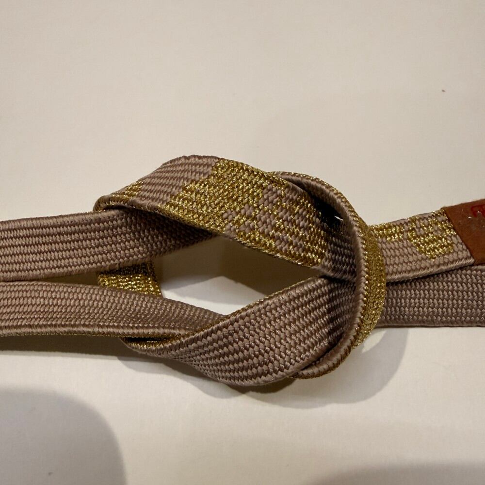 帯締め 新品 帯締め 帯〆 高麗組 手組み帯締め 平組 ベージュ 礼装用 訪問着 色無地 正絹 絹100% 和装小物 6519