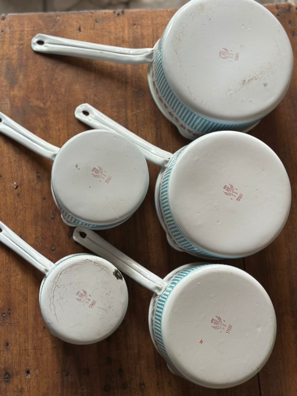 BB社製 薔薇と水色ストライプ ホーロー片手鍋 5個セット | Brocante de