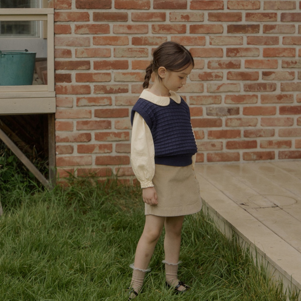 春レトロ刺しゅう裾ブラウス