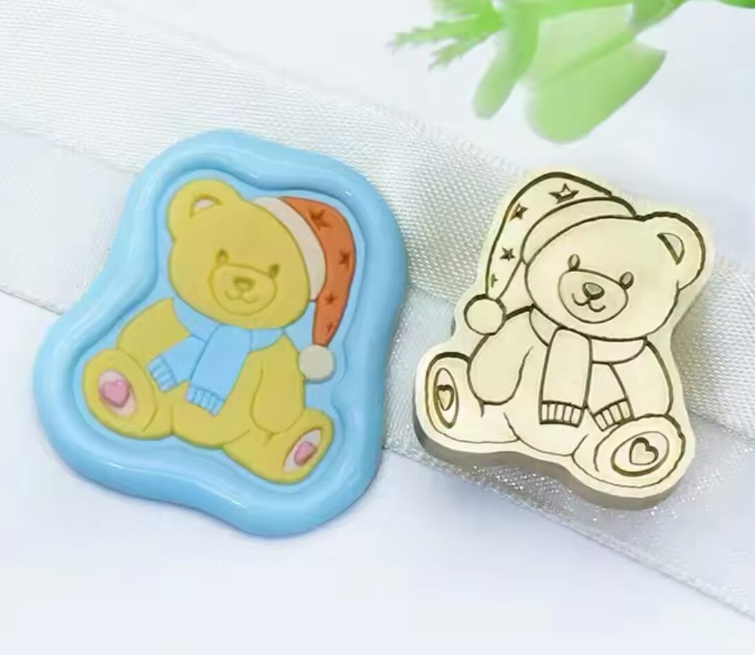 スタンプ(あったか装備のくまちゃん)