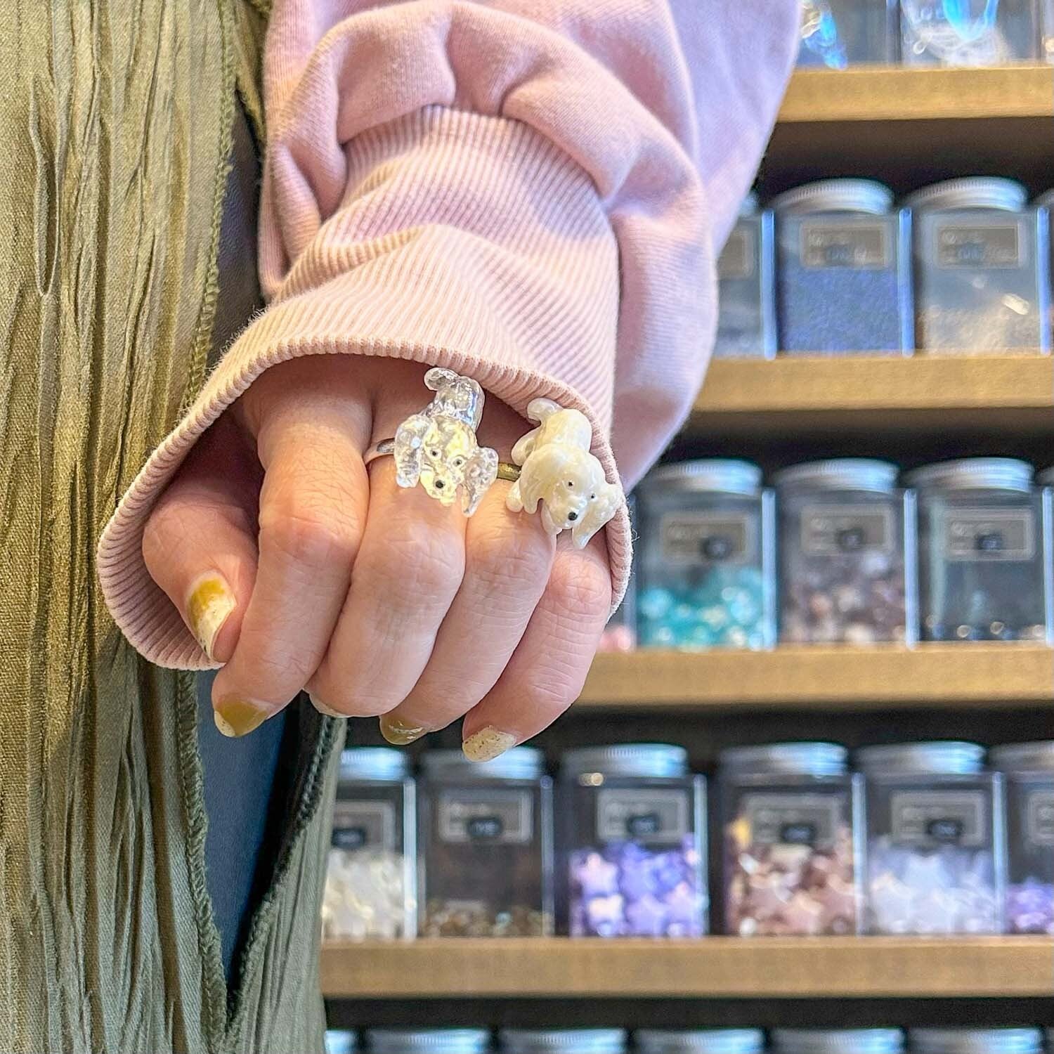 再入荷〉指のりプードルちゃんリング | Dua-アクセサリーパーツショップ
