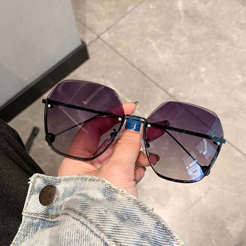 サマースタンダード レトロ ストリート 夏物 ブラック・アイド・ピーズ4551856517