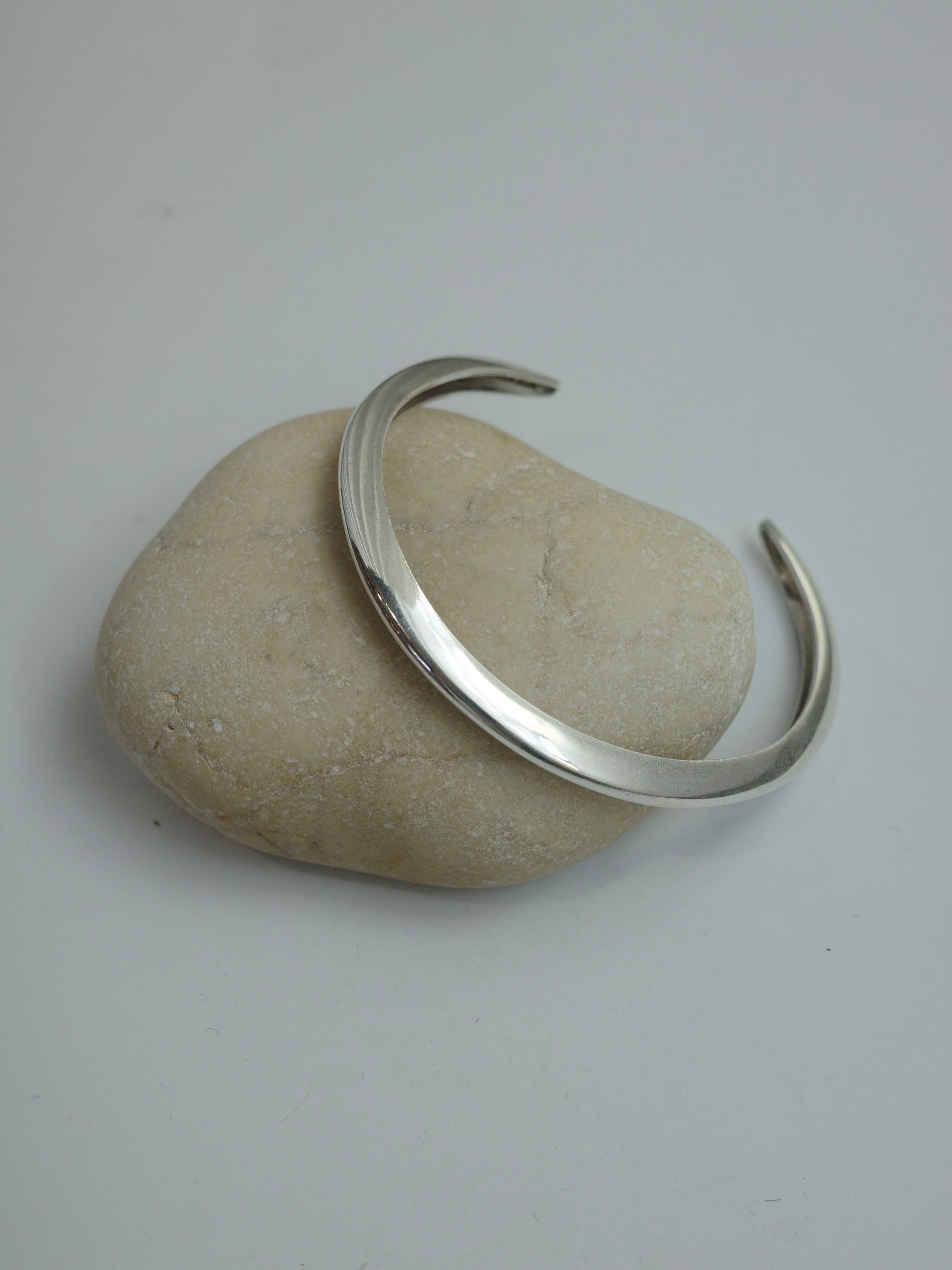ヴィンテージ silver925 シンプルプレーンバングル L223 vintage silver925〉plain mode bangle | CherLife