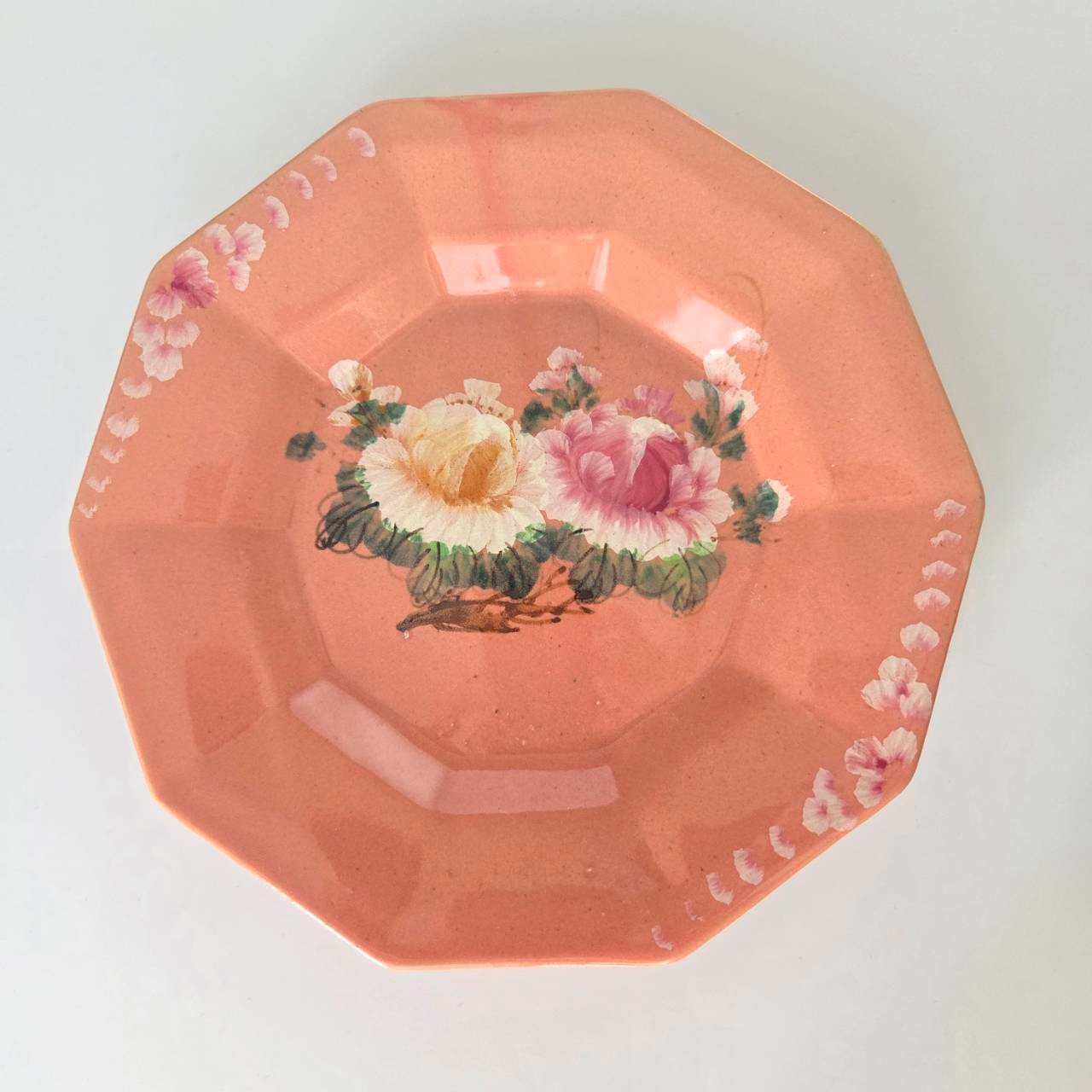 ソンベ焼き　 春色花の十角皿